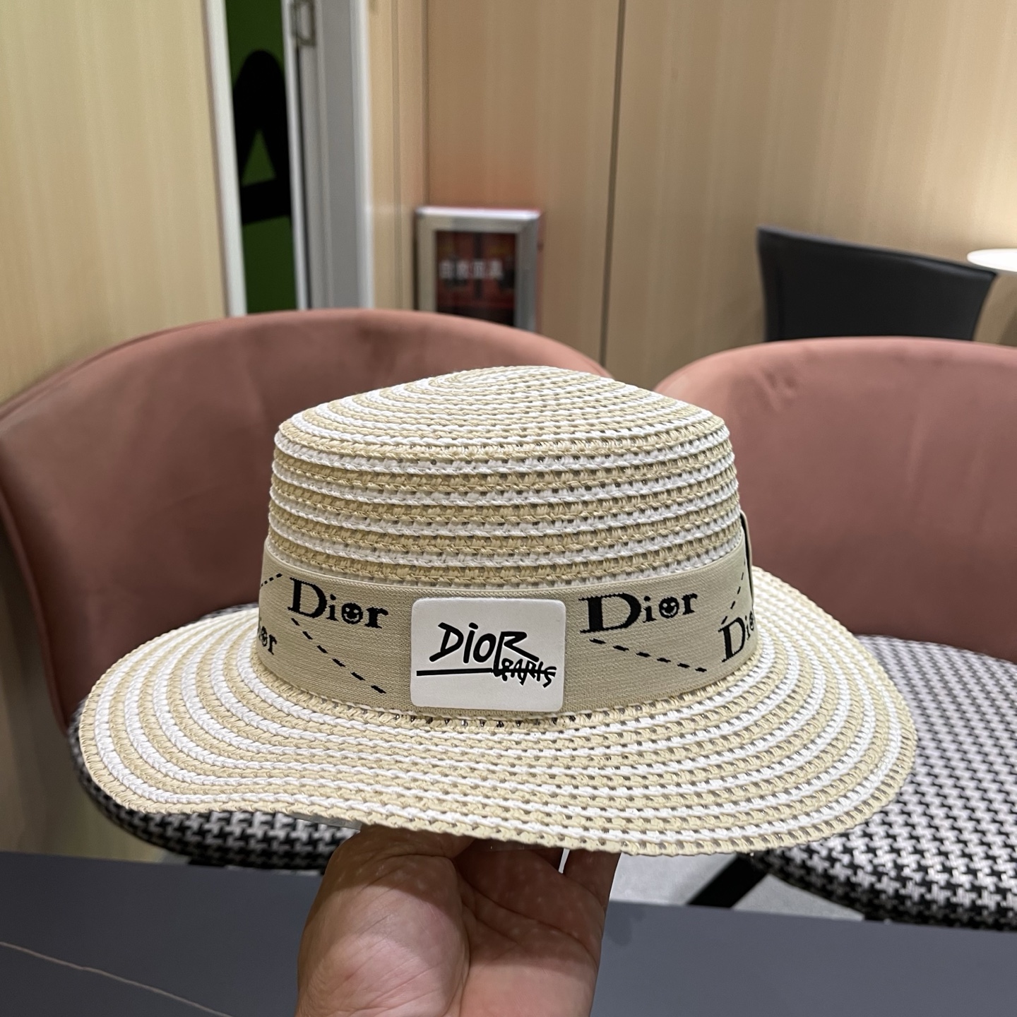 Dior迪奥 新款夏季草编平顶礼帽女款遮阳防晒海边沙滩帽英伦复古时尚