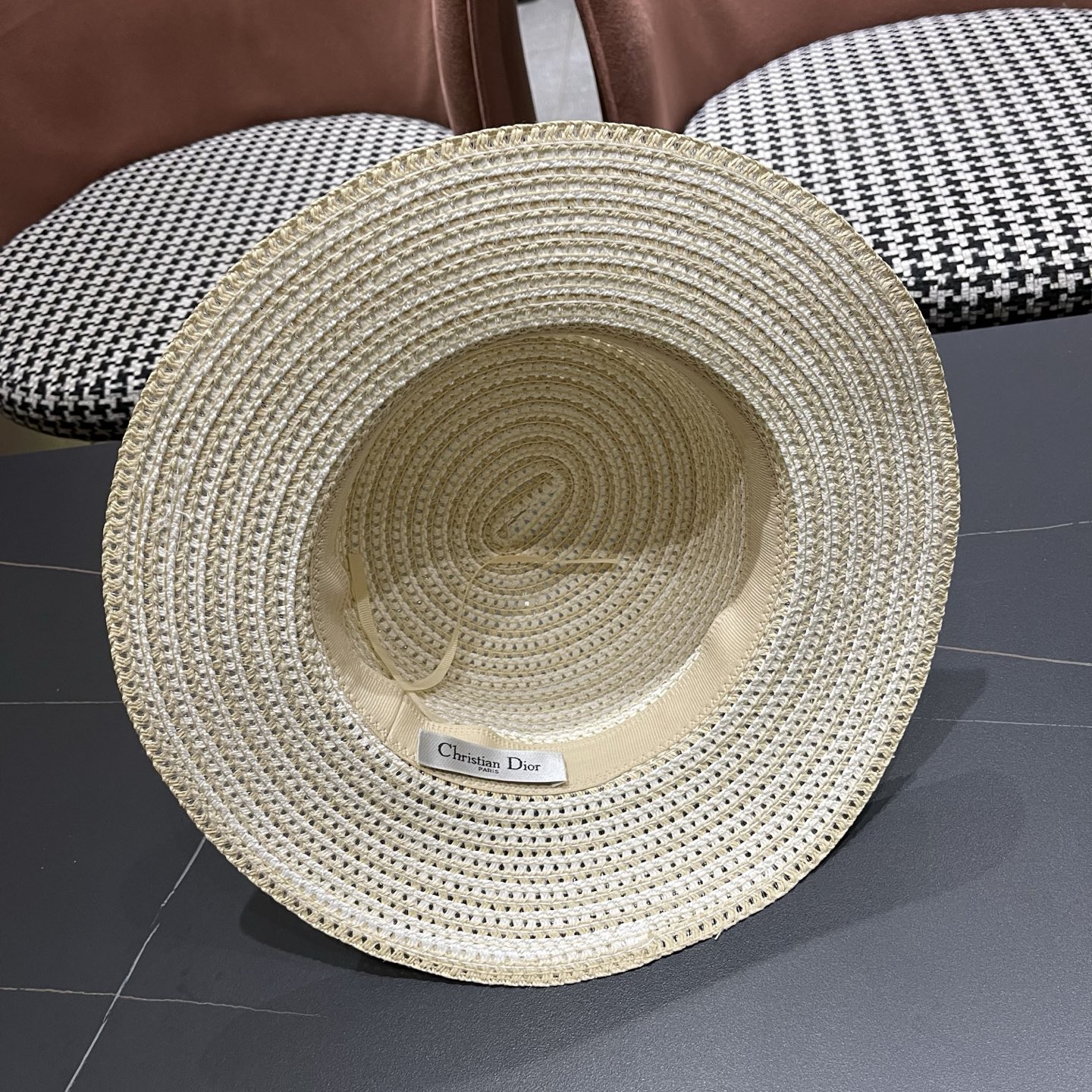 Dior迪奥 新款夏季草编平顶礼帽女款遮阳防晒海边沙滩帽英伦复古时尚