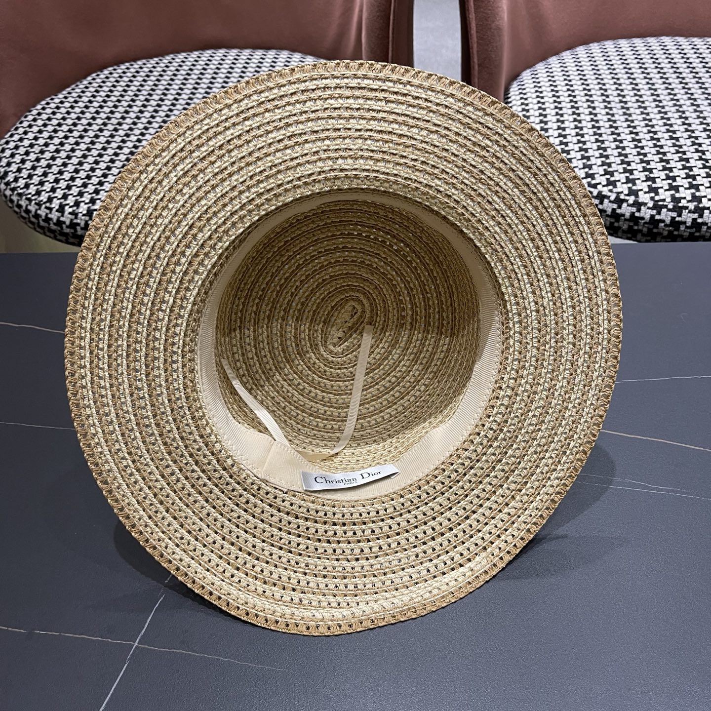 Dior迪奥 新款夏季草编平顶礼帽女款遮阳防晒海边沙滩帽英伦复古时尚