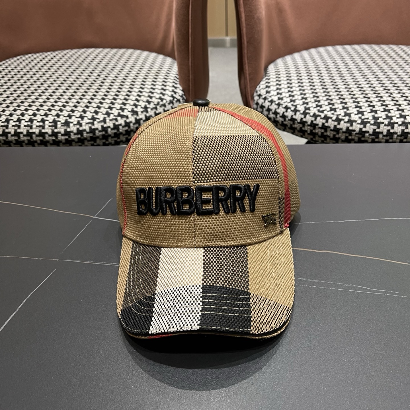 巴宝莉BURBERRY官网同步上线 韩版新款英伦风定制款1:1原单品质 男女通用棒球帽 美邦工艺 高版品