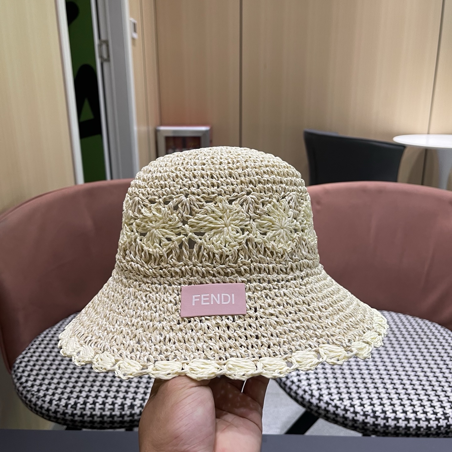 FENDI芬迪 小清新花边草帽女春夏季大帽檐可折叠防晒遮阳沙滩度假编织帽透气