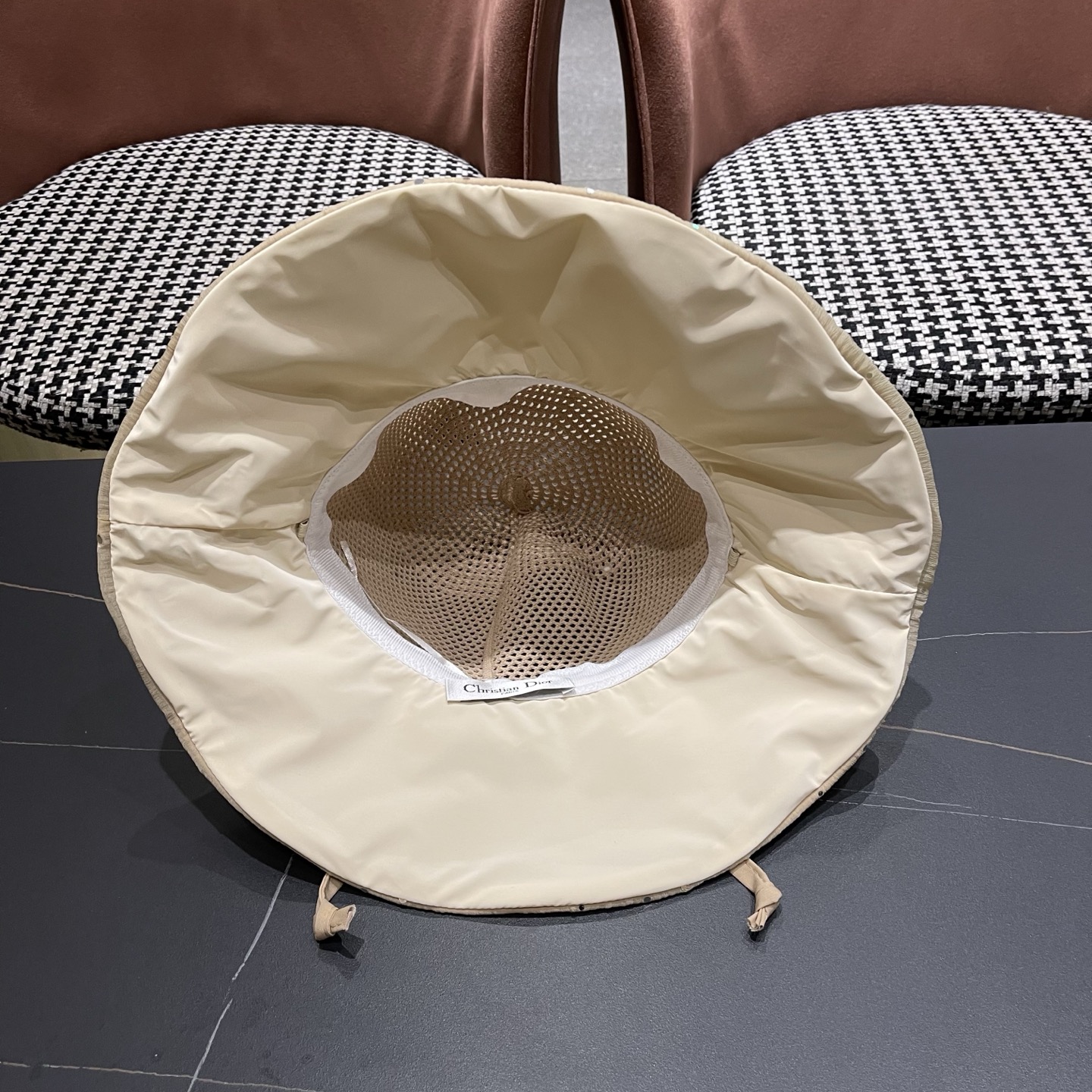 迪奥Dior 韩版波点蝴蝶结渔夫帽子女夏季出游防紫外线遮阳帽透气防晒帽百搭