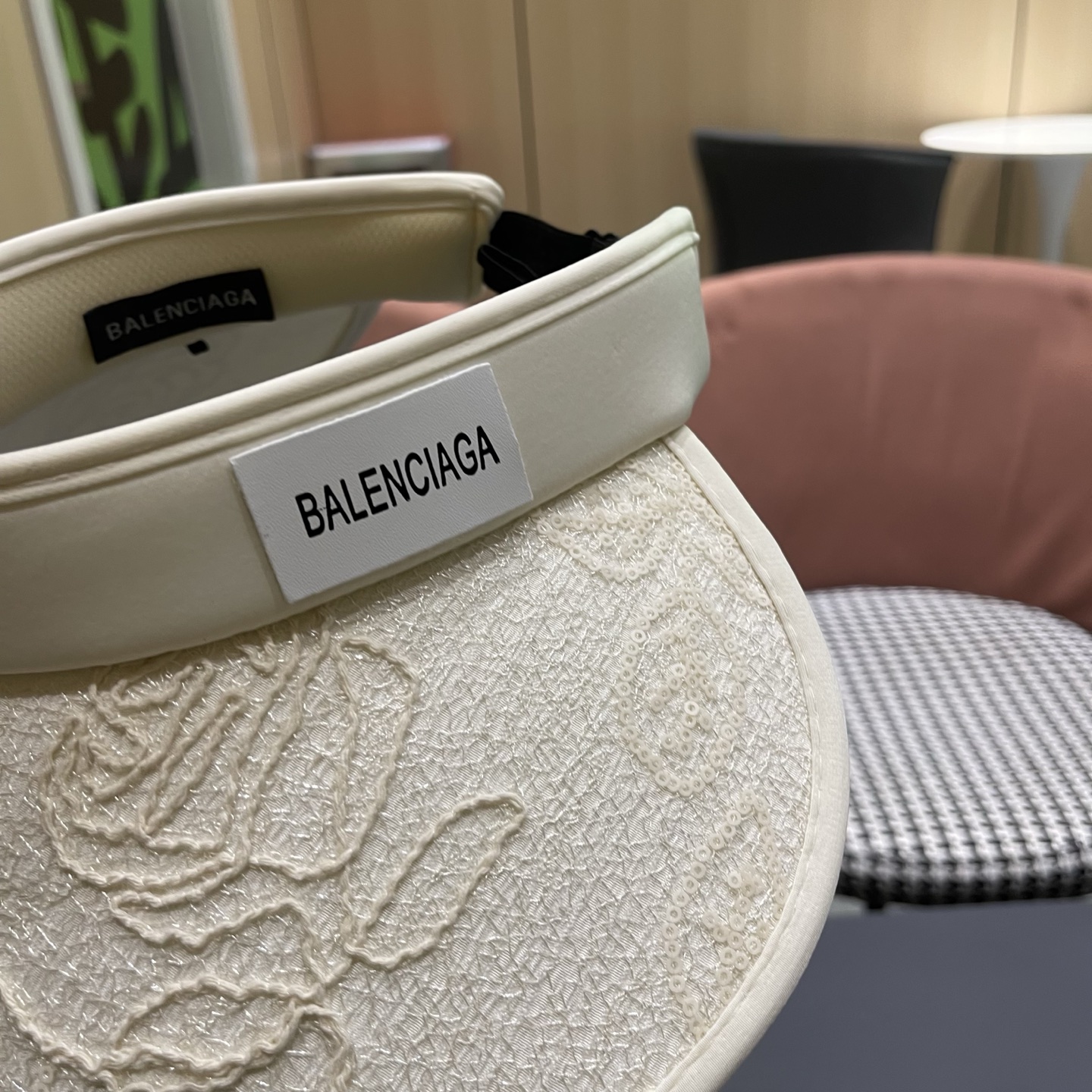 BALENCIAGA巴黎世家 新款蕾丝空顶遮阳帽子女夏季户外通勤防晒帽大帽檐时尚透气显脸小