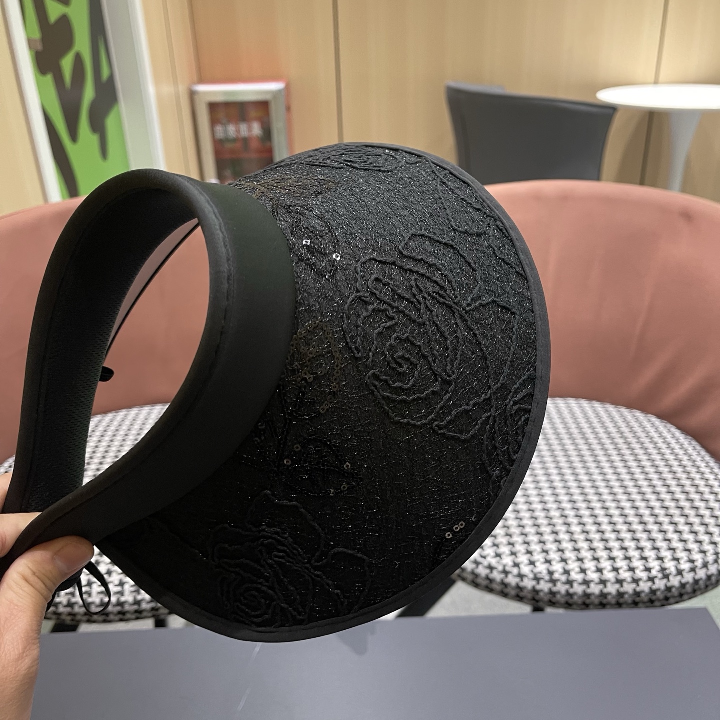 BALENCIAGA巴黎世家 新款蕾丝空顶遮阳帽子女夏季户外通勤防晒帽大帽檐时尚透气显脸小