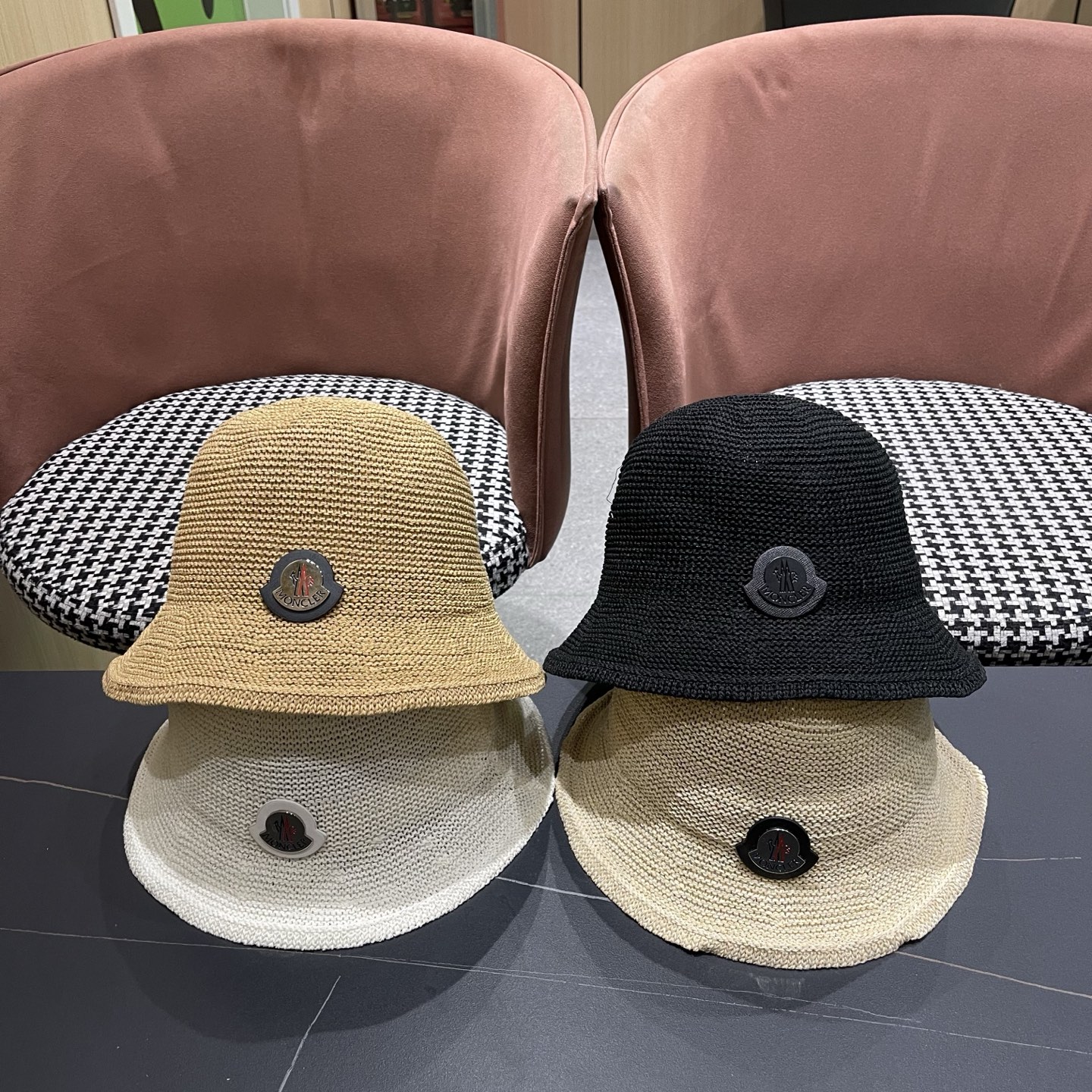 MONCLER（蒙口）韩版纯色简约显脸小渔夫帽子女春夏季透气遮阳防晒时尚百搭水桶帽