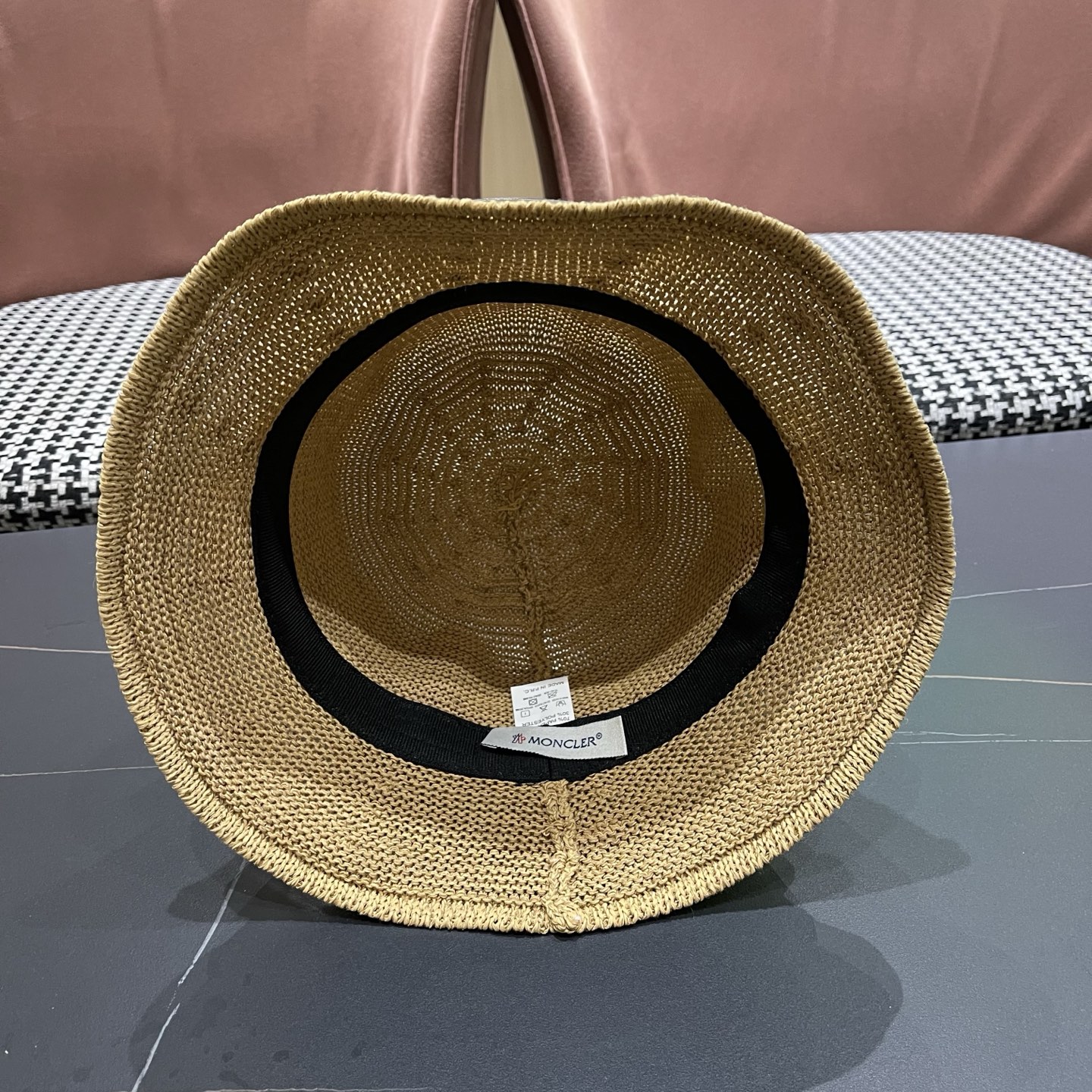 MONCLER（蒙口）韩版纯色简约显脸小渔夫帽子女春夏季透气遮阳防晒时尚百搭水桶帽