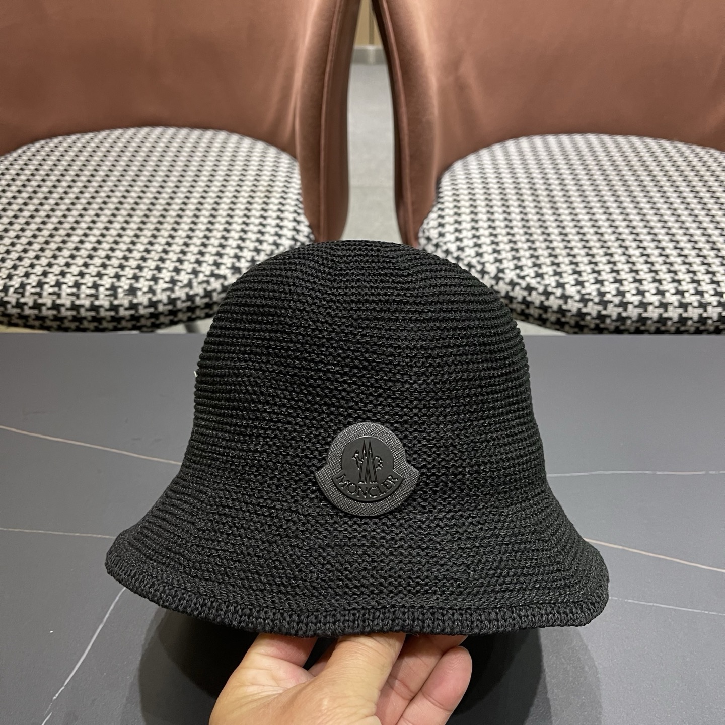 MONCLER（蒙口）韩版纯色简约显脸小渔夫帽子女春夏季透气遮阳防晒时尚百搭水桶帽