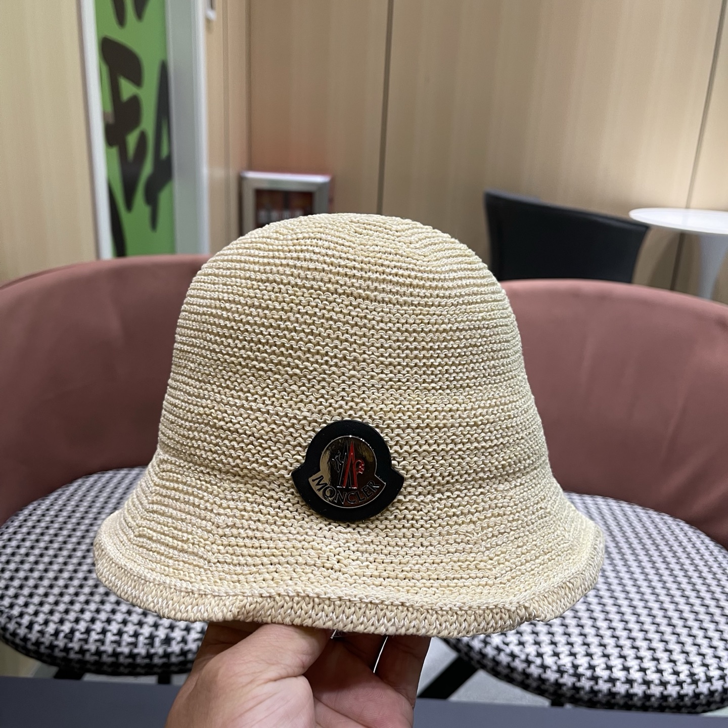 MONCLER（蒙口）韩版纯色简约显脸小渔夫帽子女春夏季透气遮阳防晒时尚百搭水桶帽