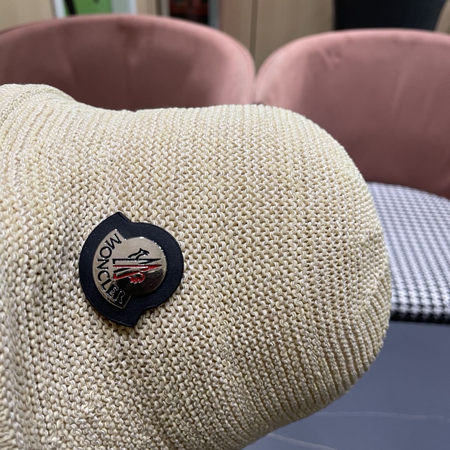 MONCLER（蒙口）韩版纯色简约显脸小渔夫帽子女春夏季透气遮阳防晒时尚百搭水桶帽