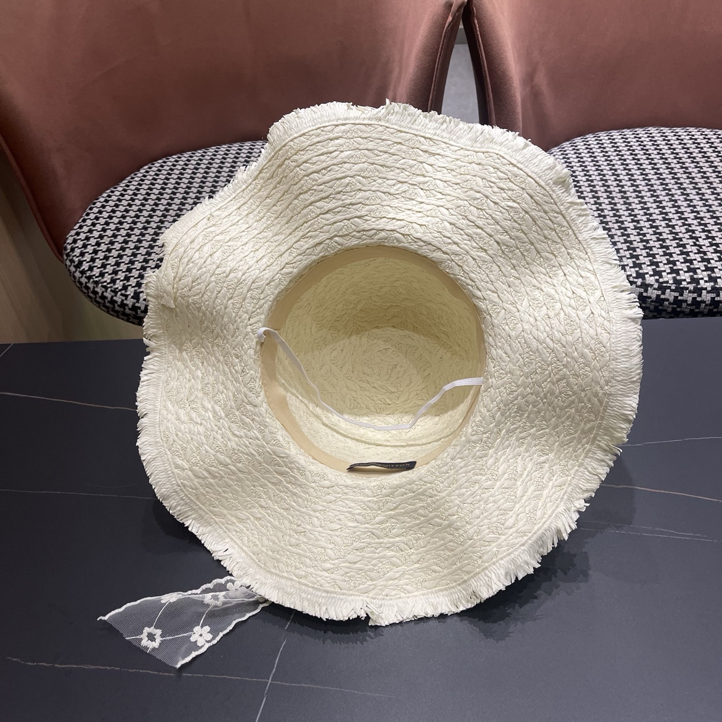 LV路易威登法式花朵蕾丝飘带草帽女夏季海边大帽檐遮阳防晒帽大头围太阳帽子