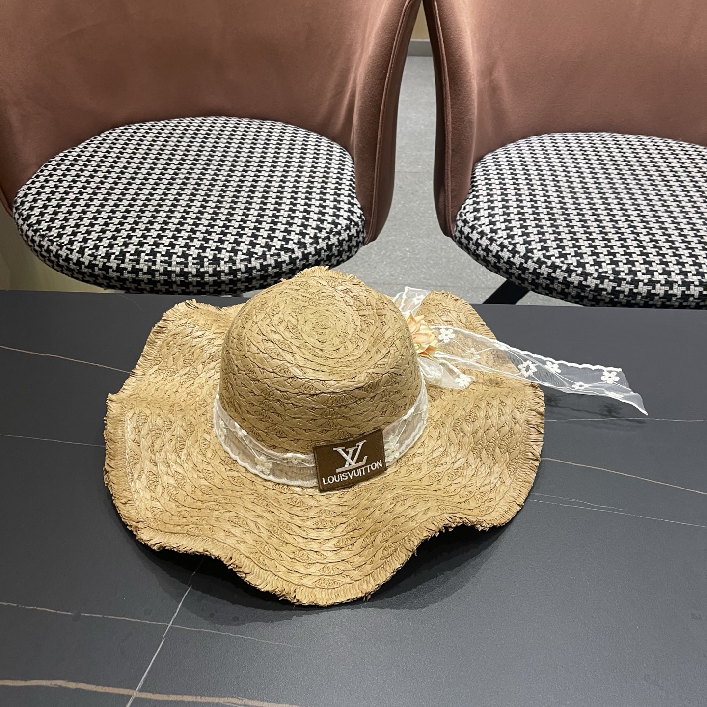 LV路易威登法式花朵蕾丝飘带草帽女夏季海边大帽檐遮阳防晒帽大头围太阳帽子