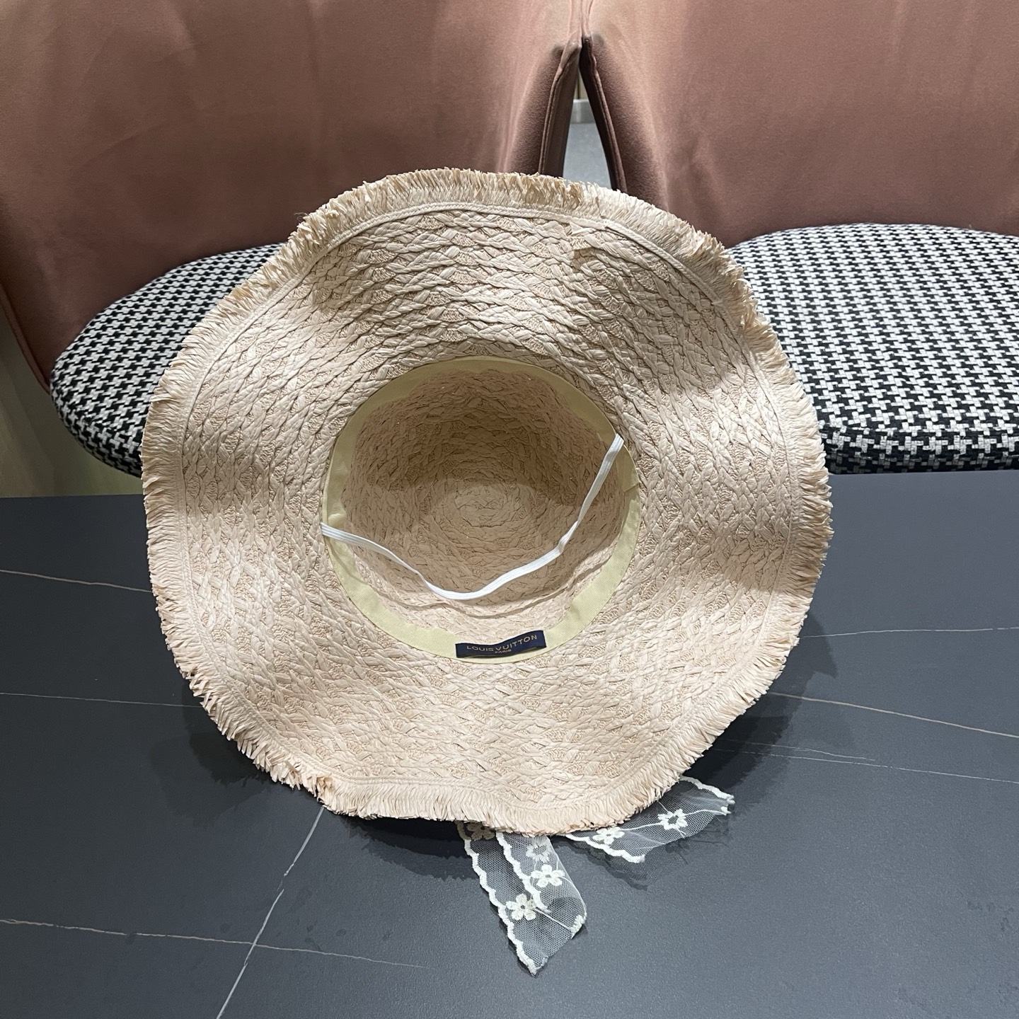 LV路易威登法式花朵蕾丝飘带草帽女夏季海边大帽檐遮阳防晒帽大头围太阳帽子