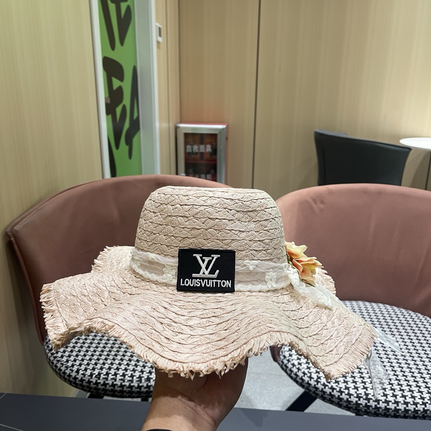 LV路易威登法式花朵蕾丝飘带草帽女夏季海边大帽檐遮阳防晒帽大头围太阳帽子