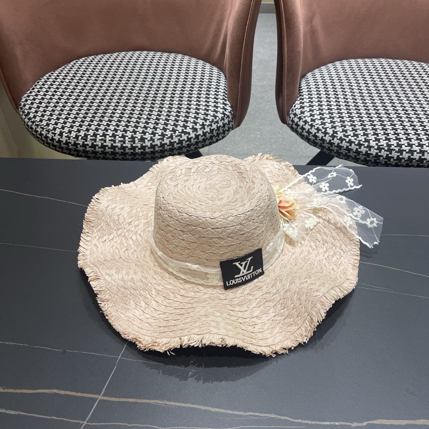 LV路易威登法式花朵蕾丝飘带草帽女夏季海边大帽檐遮阳防晒帽大头围太阳帽子