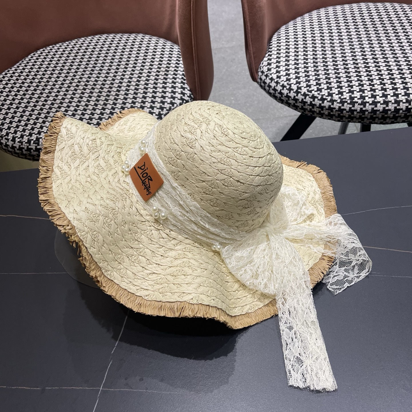 Dior迪奥 新款蕾丝蝴蝶结波浪形草帽女夏季海边度假大帽檐沙滩遮阳太阳帽子