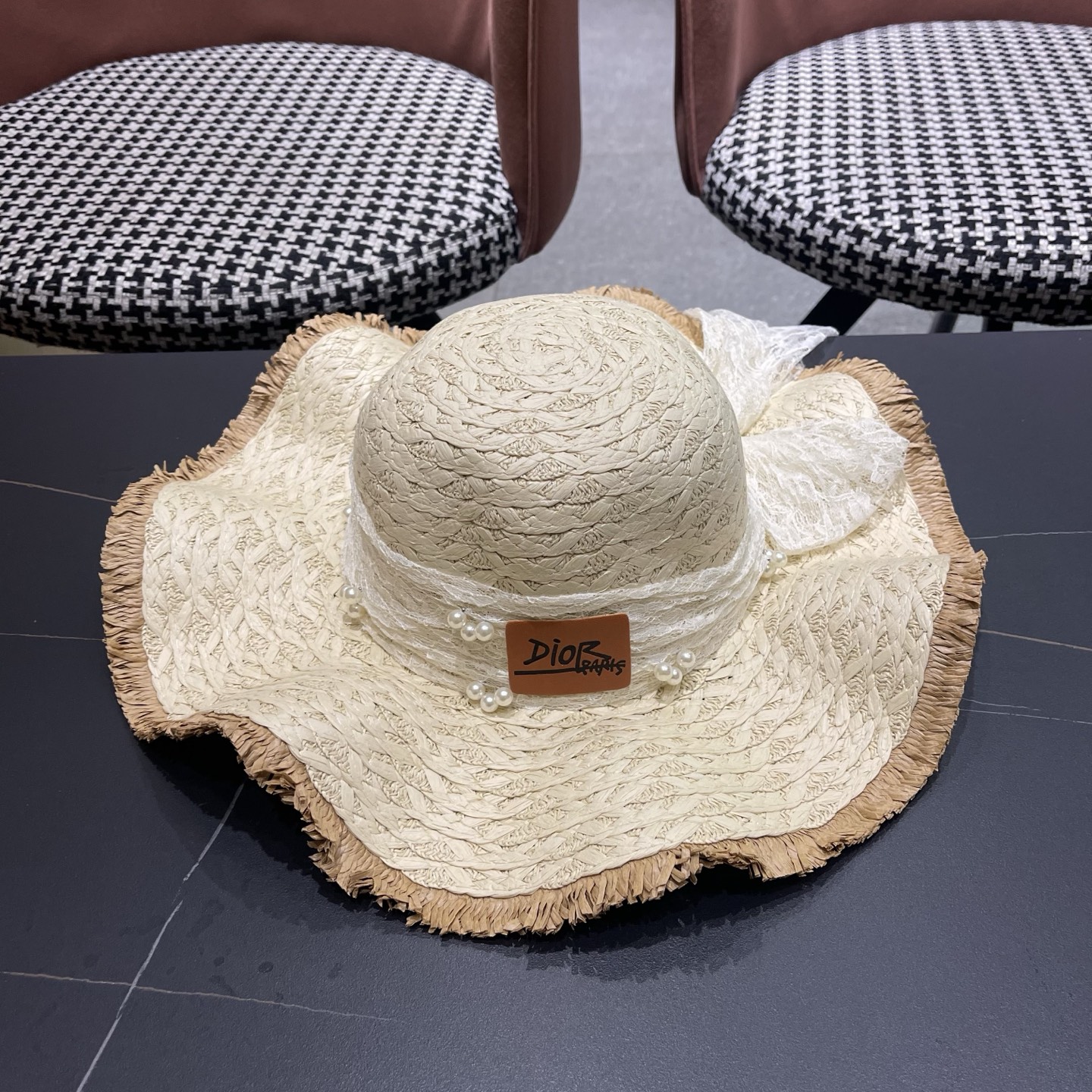 Dior迪奥 新款蕾丝蝴蝶结波浪形草帽女夏季海边度假大帽檐沙滩遮阳太阳帽子