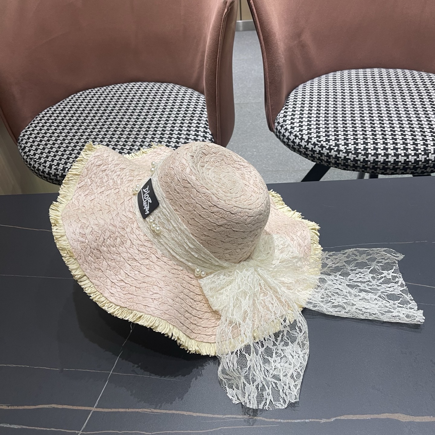 Dior迪奥 新款蕾丝蝴蝶结波浪形草帽女夏季海边度假大帽檐沙滩遮阳太阳帽子