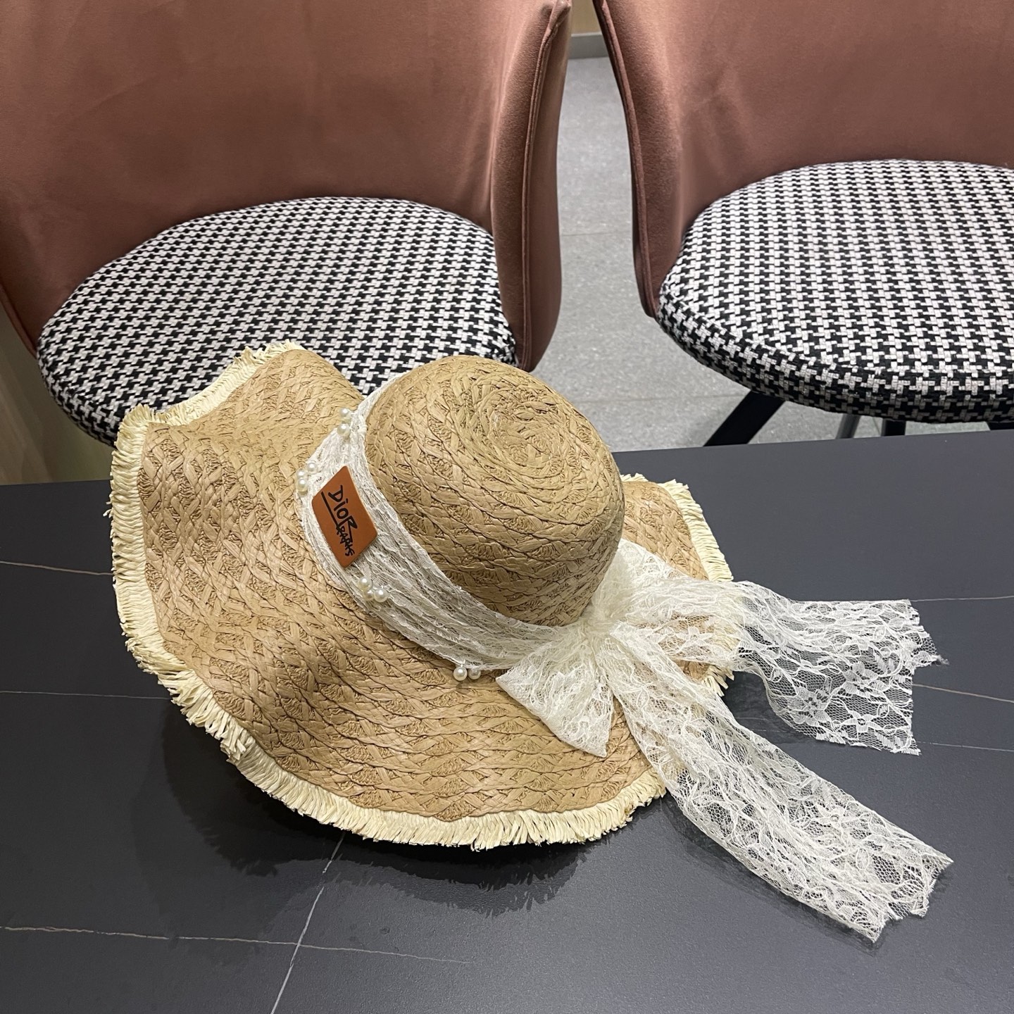 Dior迪奥 新款蕾丝蝴蝶结波浪形草帽女夏季海边度假大帽檐沙滩遮阳太阳帽子