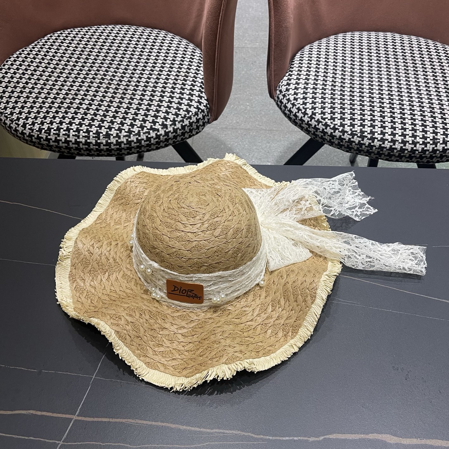 Dior迪奥 新款蕾丝蝴蝶结波浪形草帽女夏季海边度假大帽檐沙滩遮阳太阳帽子