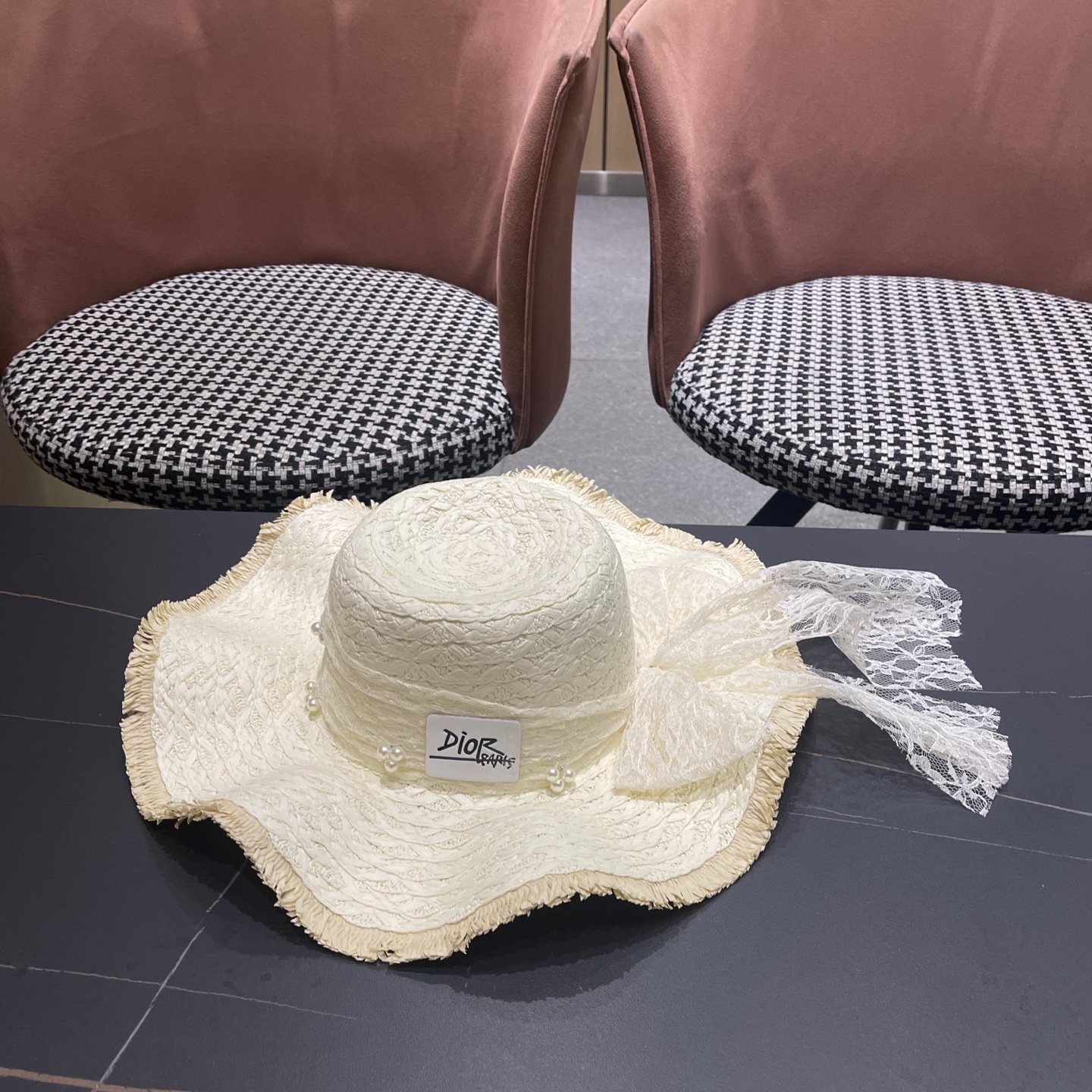 Dior迪奥 新款蕾丝蝴蝶结波浪形草帽女夏季海边度假大帽檐沙滩遮阳太阳帽子