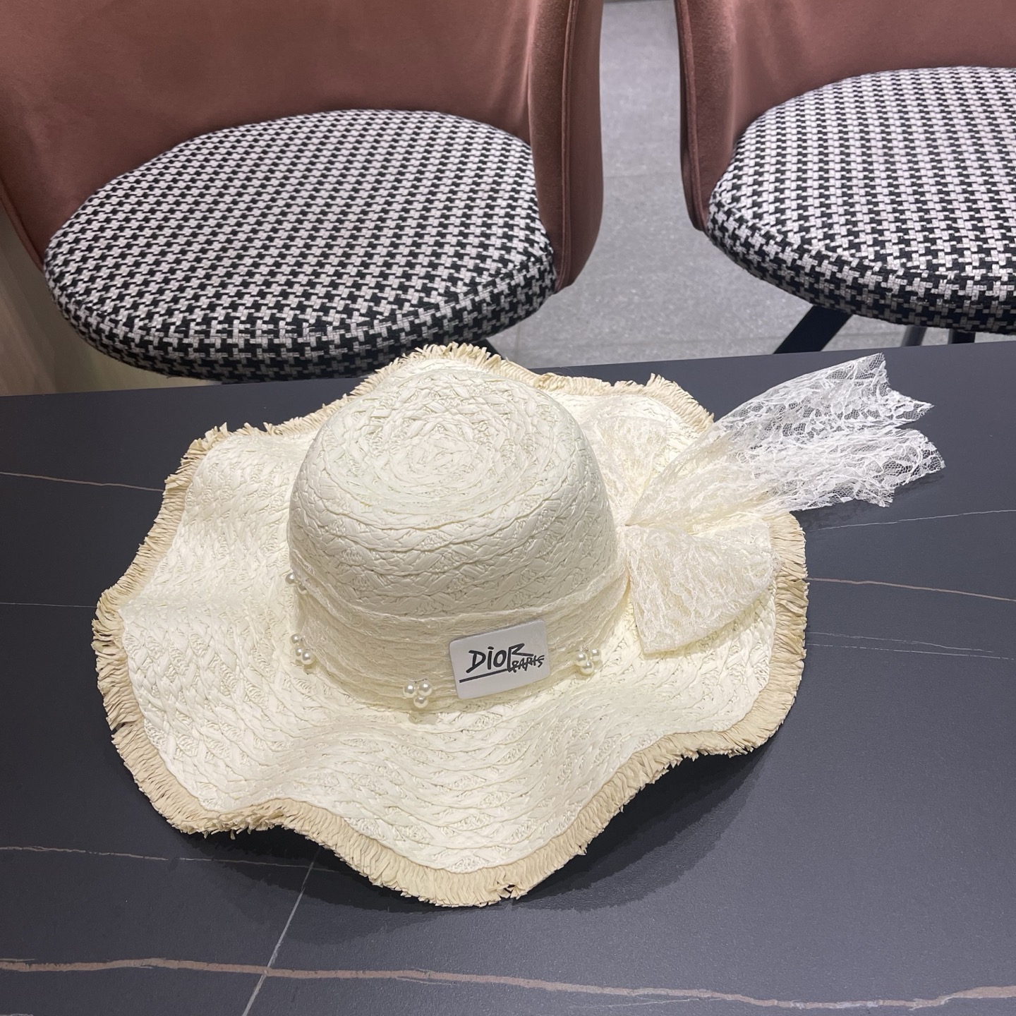 Dior迪奥 新款蕾丝蝴蝶结波浪形草帽女夏季海边度假大帽檐沙滩遮阳太阳帽子