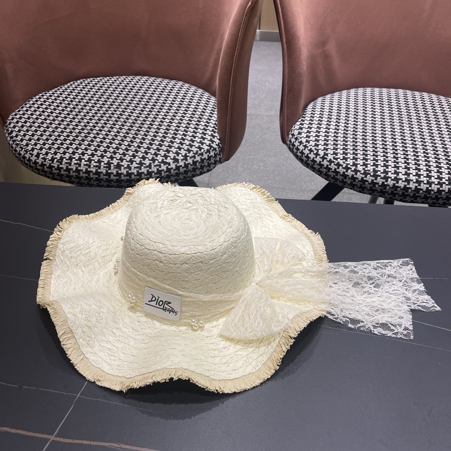 Dior迪奥 新款蕾丝蝴蝶结波浪形草帽女夏季海边度假大帽檐沙滩遮阳太阳帽子