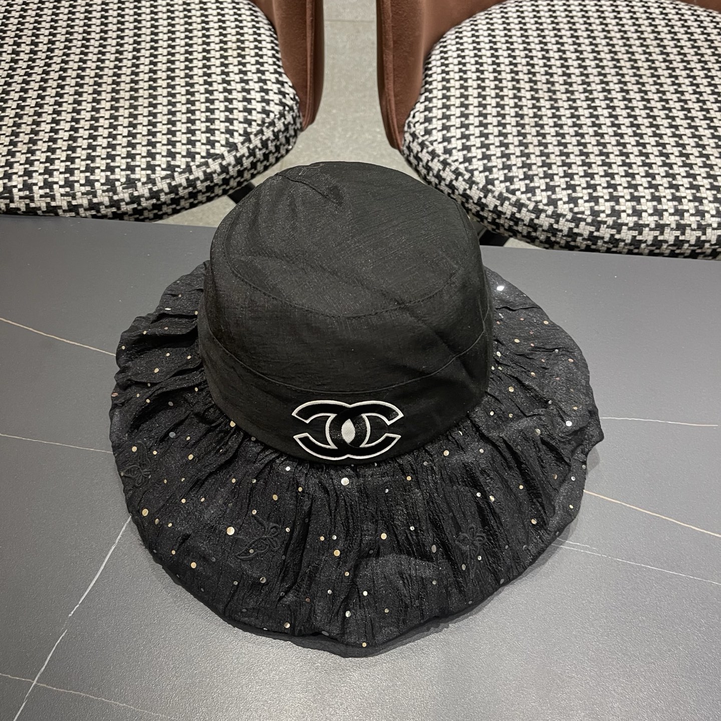 Chapéu Chanel — photo 6