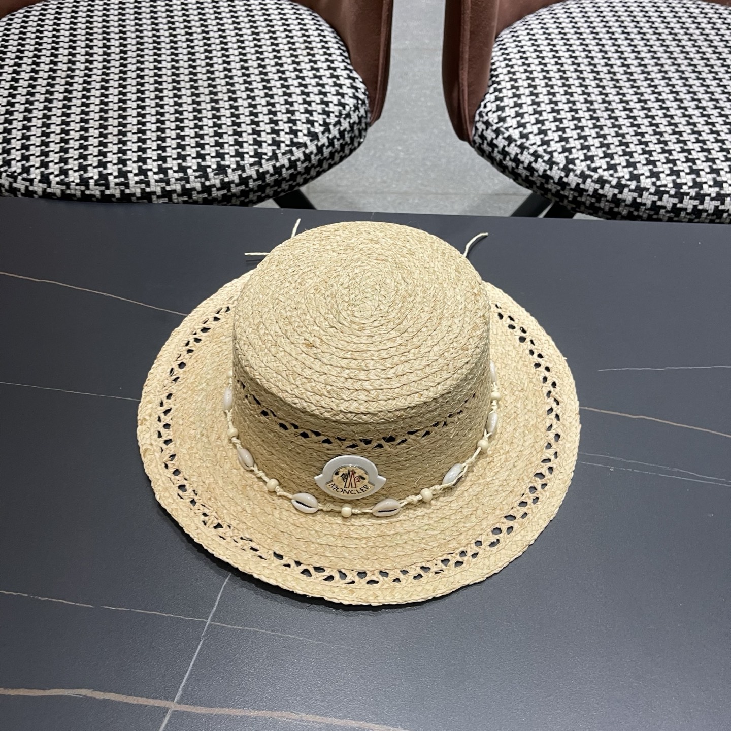 MONCLER（蒙口）法式海星手工编织拉菲草帽女夏季海边沙滩遮阳防晒帽镂空平顶礼帽