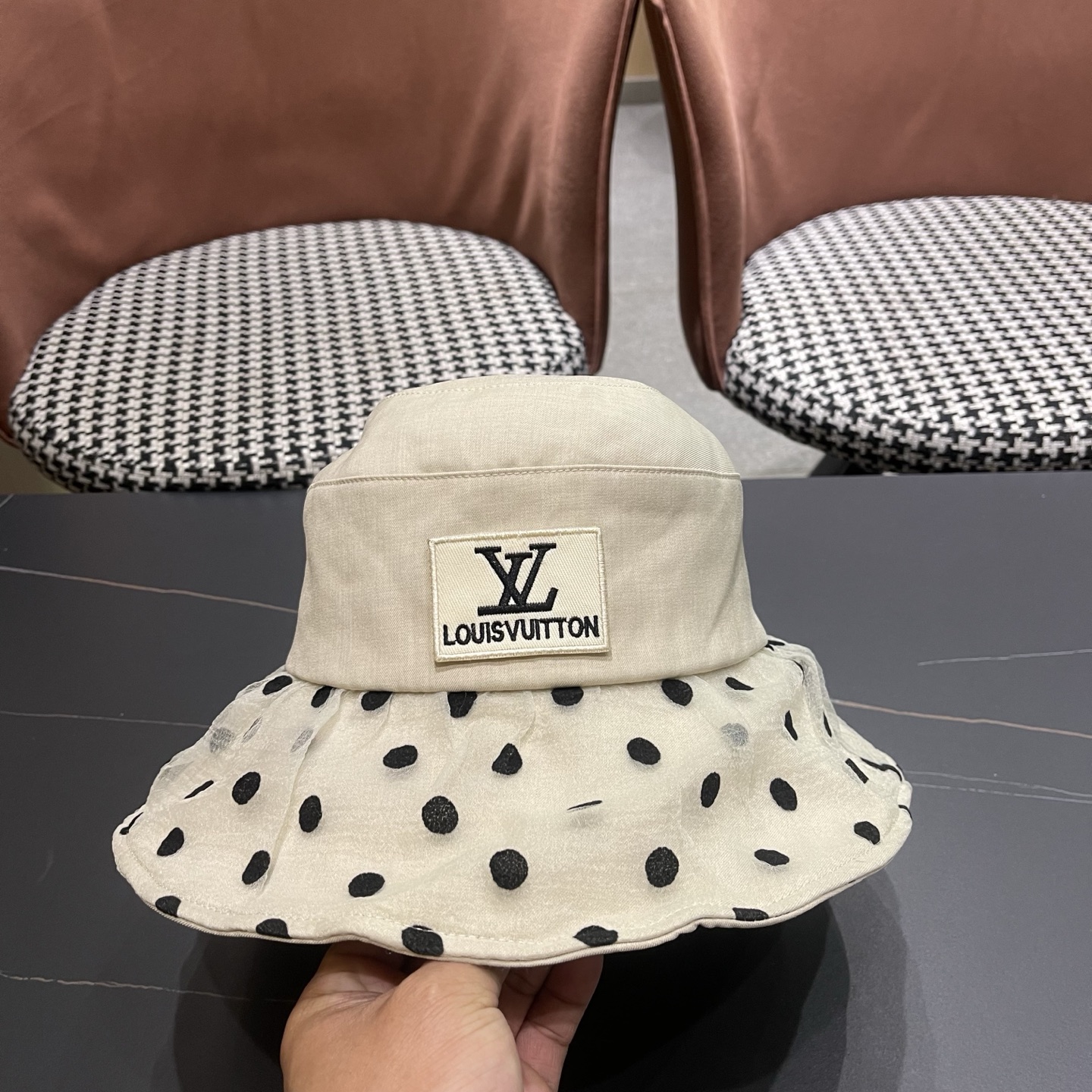 LV路易威登 新款春夏季波点蕾丝蝴蝶结渔夫帽子女日系简约大帽檐防晒出游