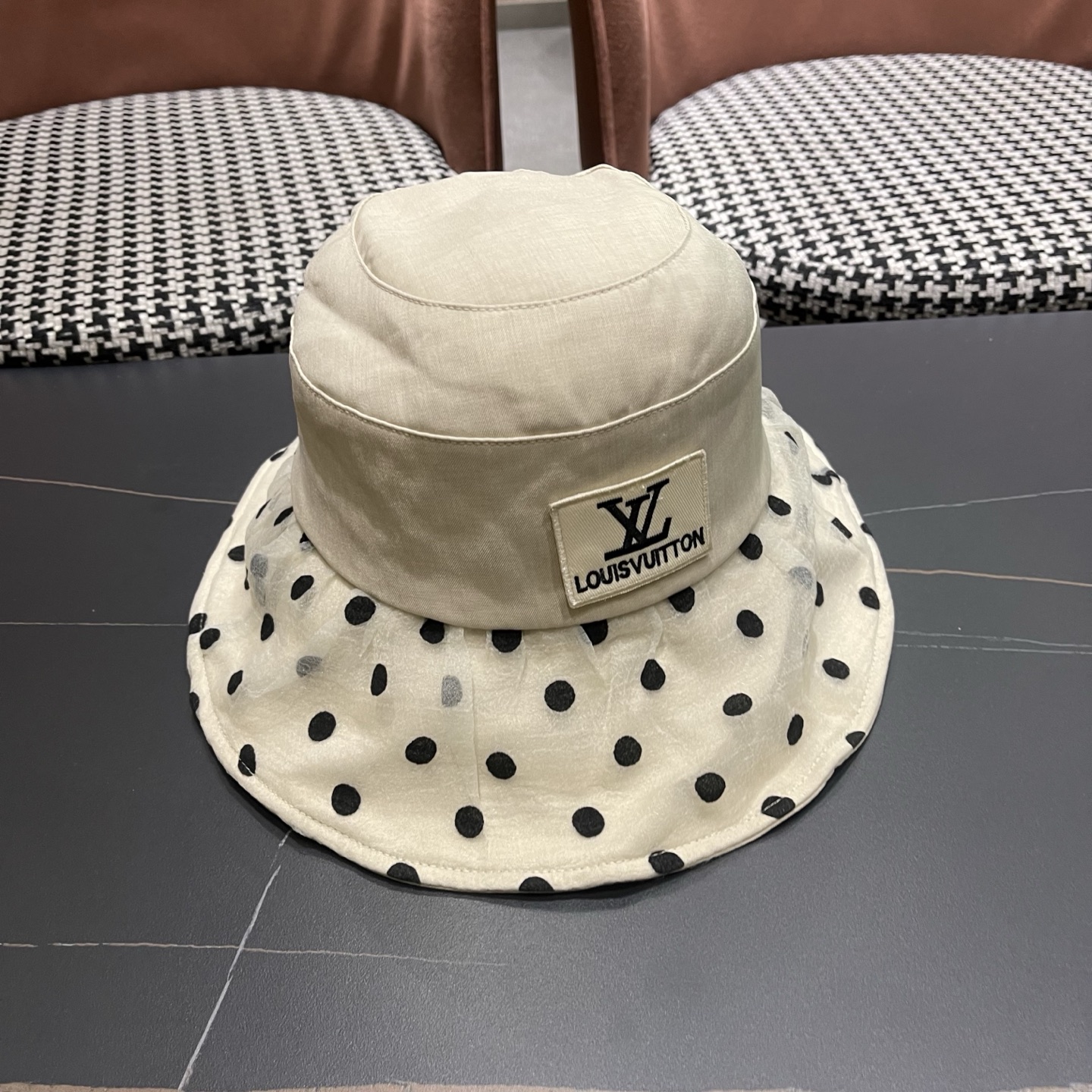 LV路易威登 新款春夏季波点蕾丝蝴蝶结渔夫帽子女日系简约大帽檐防晒出游