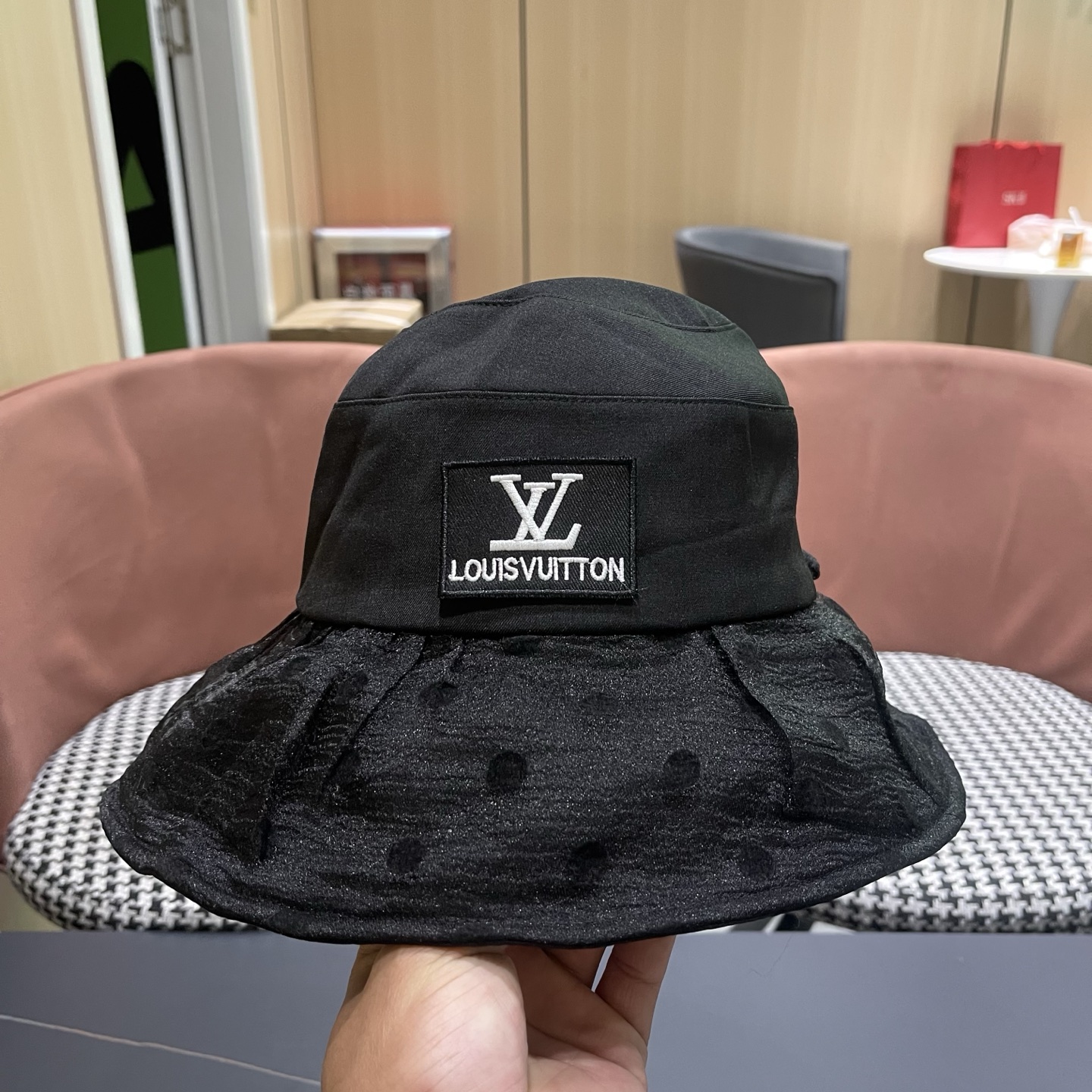 LV路易威登 新款春夏季波点蕾丝蝴蝶结渔夫帽子女日系简约大帽檐防晒出游
