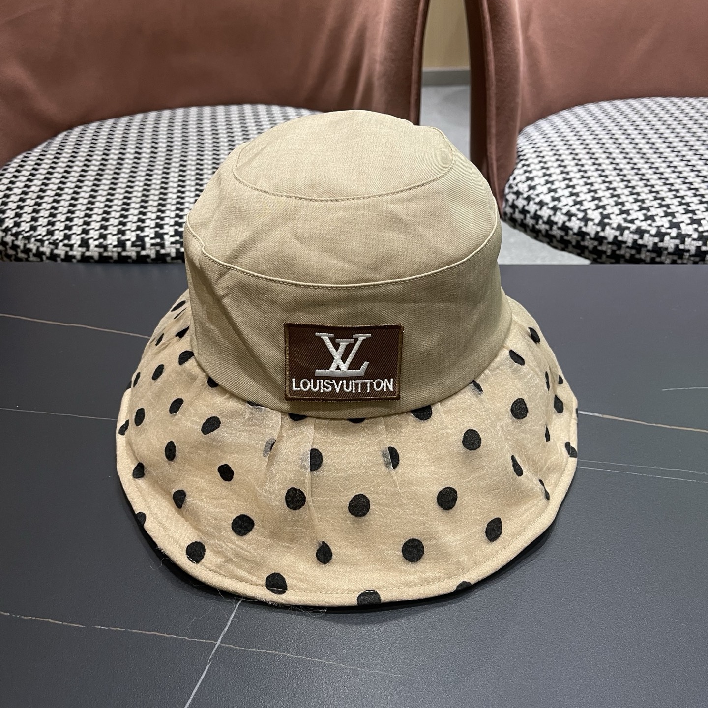 LV路易威登 新款春夏季波点蕾丝蝴蝶结渔夫帽子女日系简约大帽檐防晒出游
