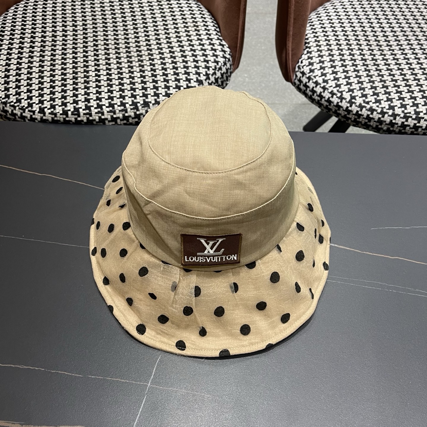 LV路易威登 新款春夏季波点蕾丝蝴蝶结渔夫帽子女日系简约大帽檐防晒出游