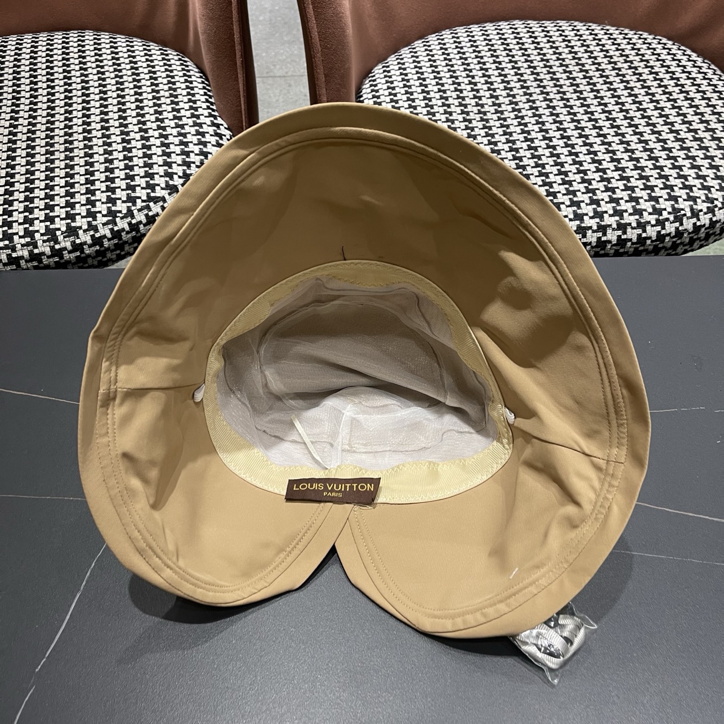 LV路易威登 日系新款百搭蝴蝶结太阳帽英伦渔夫帽女可折叠防晒春秋季大檐帽潮