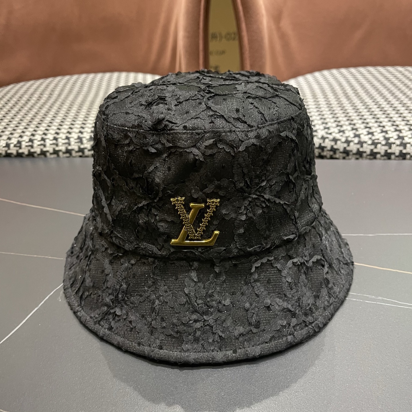 LV路易威登 帽子女夏天遮阳平顶薄款蕾丝盆帽潮日系百搭可折叠气质复古渔夫帽