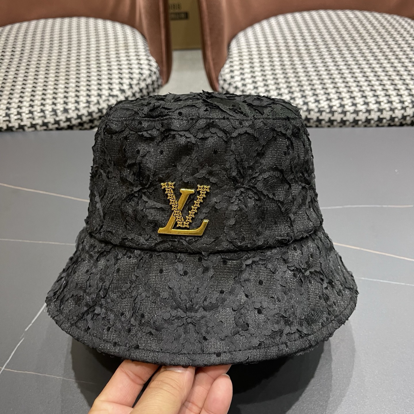 LV路易威登 帽子女夏天遮阳平顶薄款蕾丝盆帽潮日系百搭可折叠气质复古渔夫帽