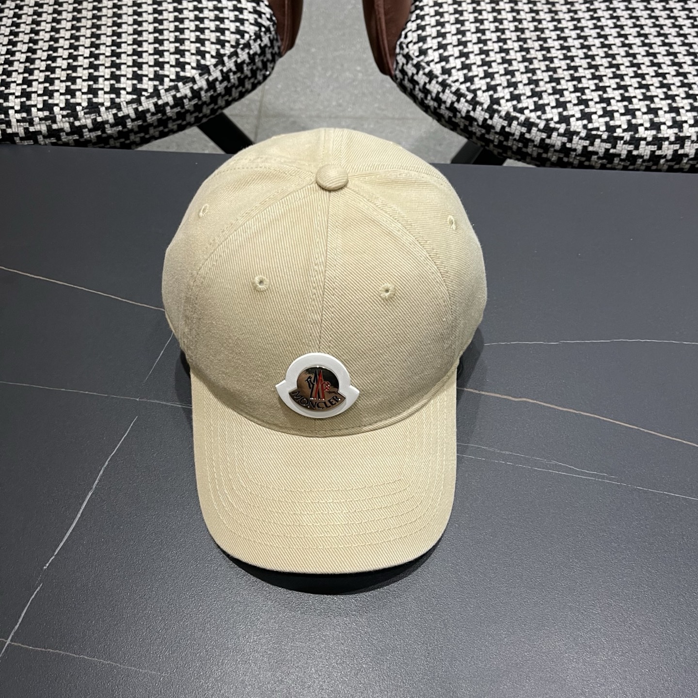 【Moncler蒙口】2026新款简约纯色男女款棒球帽，日常百搭