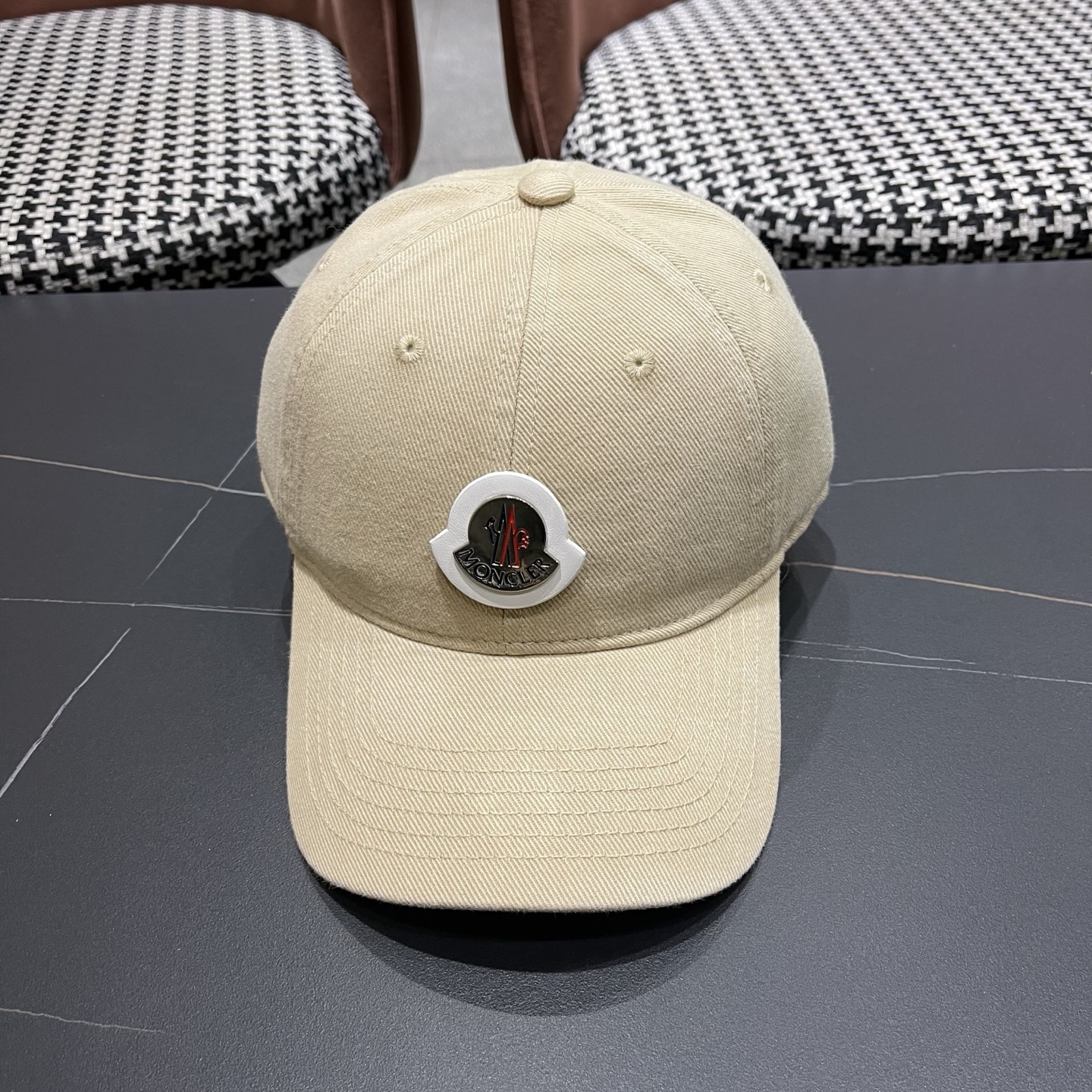 【Moncler蒙口】2026新款简约纯色男女款棒球帽，日常百搭