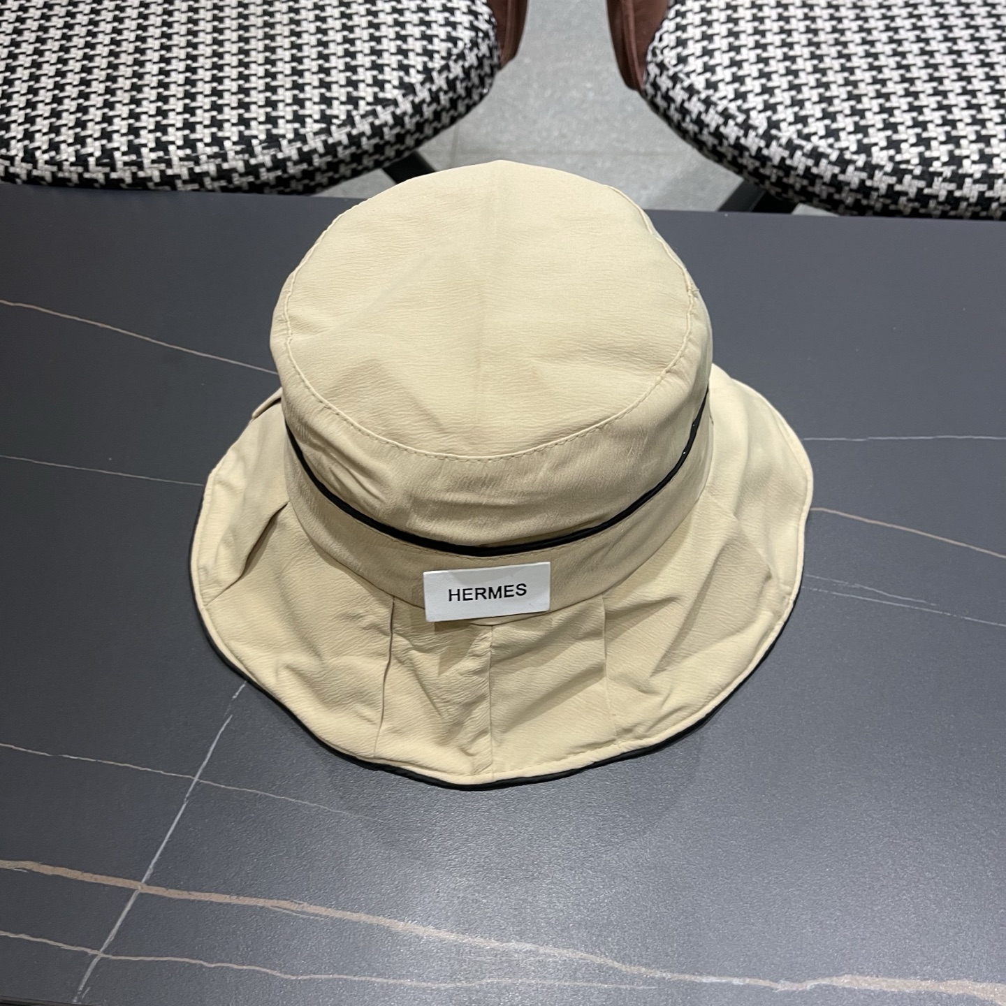 HERMES爱马仕韩版夏季新款帽子女百渔夫帽黑胶防晒遮阳帽折叠太阳帽潮