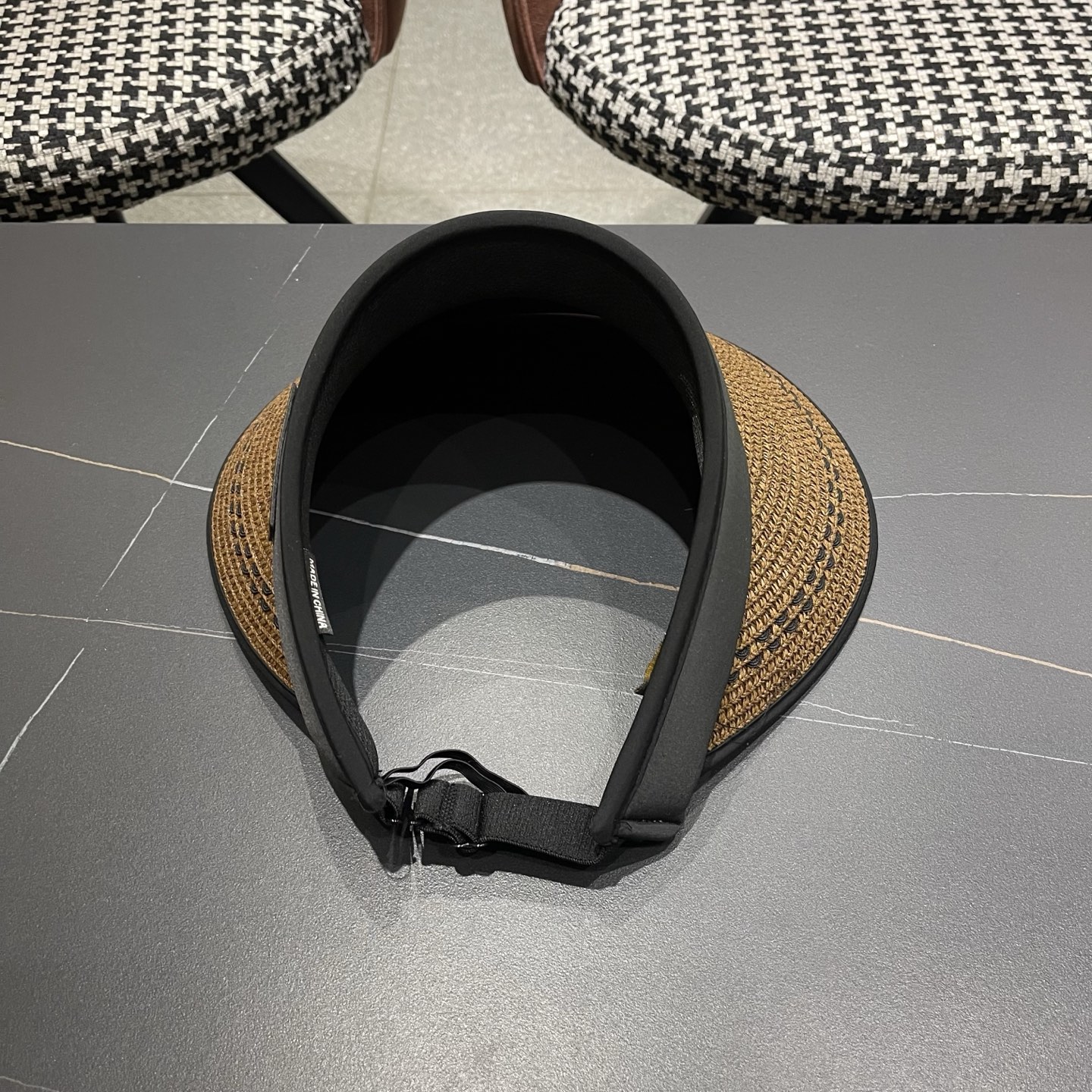 LV路易威登 空顶帽防晒草帽女士夏天时尚大帽檐遮脸防紫外线户外沙滩遮阳帽子