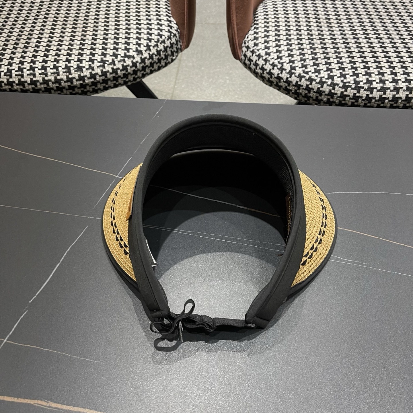 LV路易威登 空顶帽防晒草帽女士夏天时尚大帽檐遮脸防紫外线户外沙滩遮阳帽子