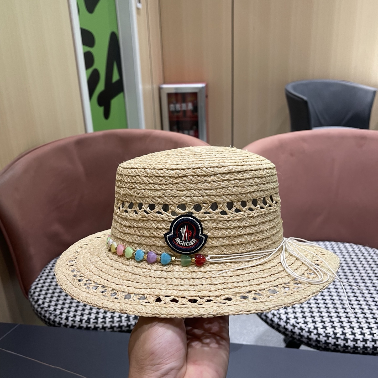 MONCLER（蒙口）镂空平顶拉菲草帽女夏季防晒遮阳帽优雅度假编织礼帽