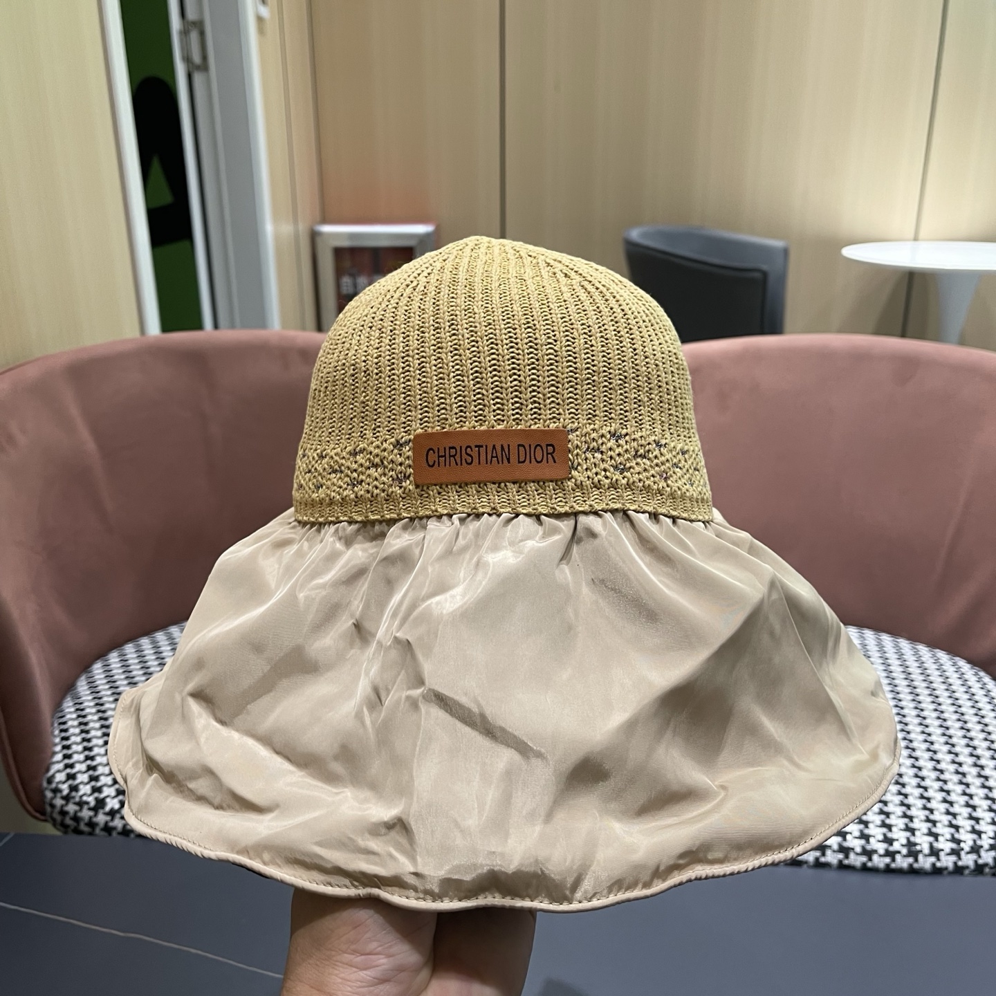 DIOR 迪奥 夏季黑胶蝴蝶结渔夫帽子女防紫外线大檐遮脸太阳帽