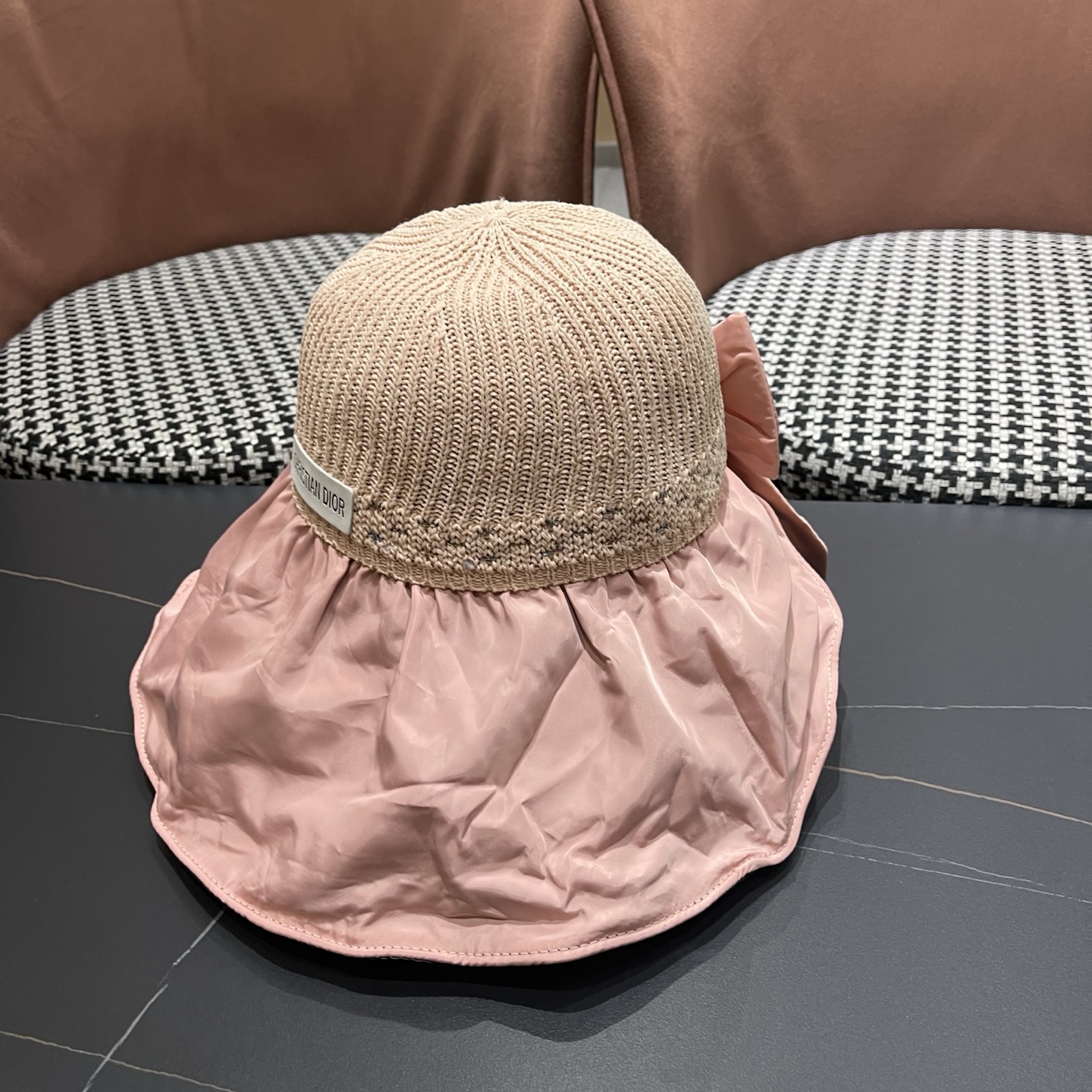 DIOR 迪奥 夏季黑胶蝴蝶结渔夫帽子女防紫外线大檐遮脸太阳帽