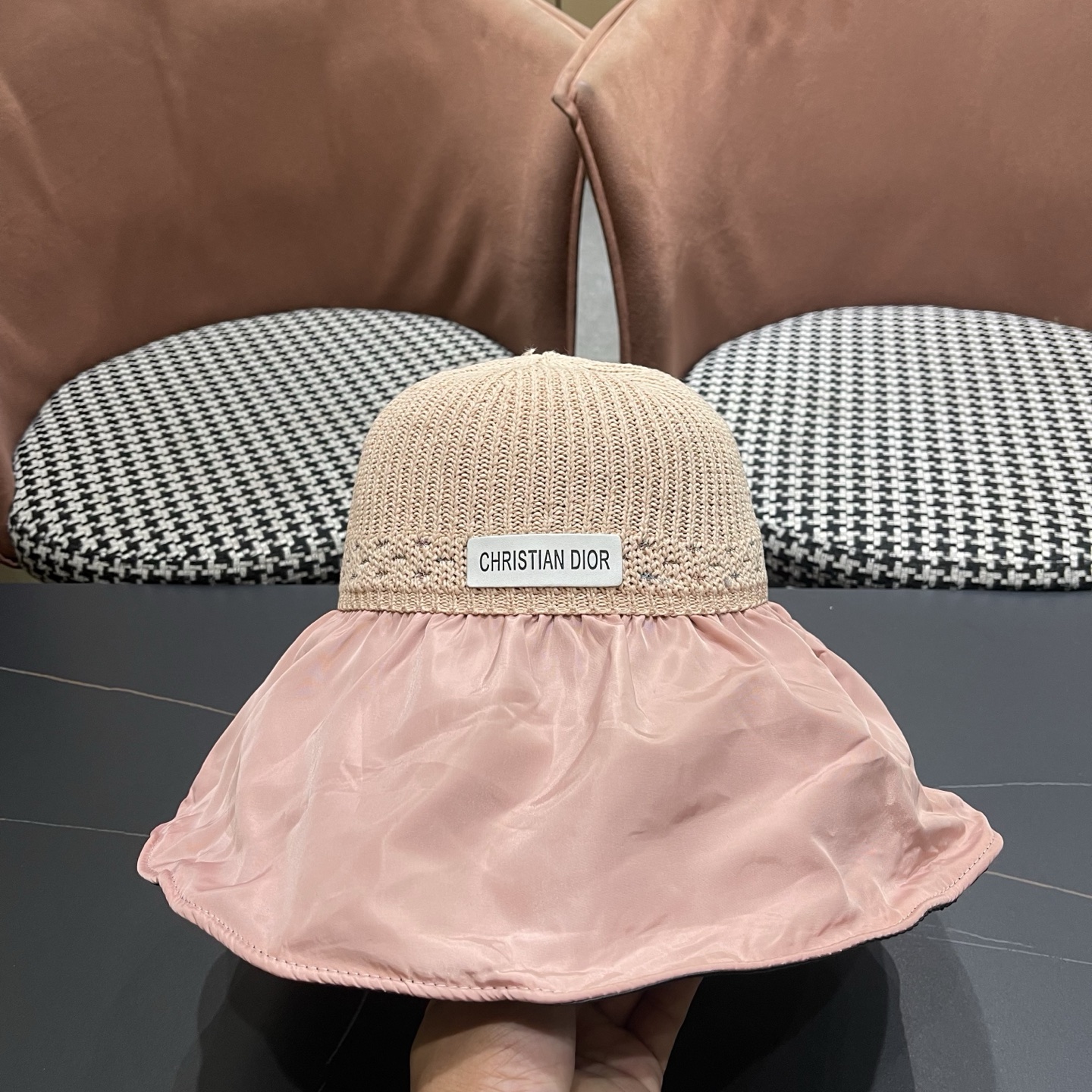 DIOR 迪奥 夏季黑胶蝴蝶结渔夫帽子女防紫外线大檐遮脸太阳帽