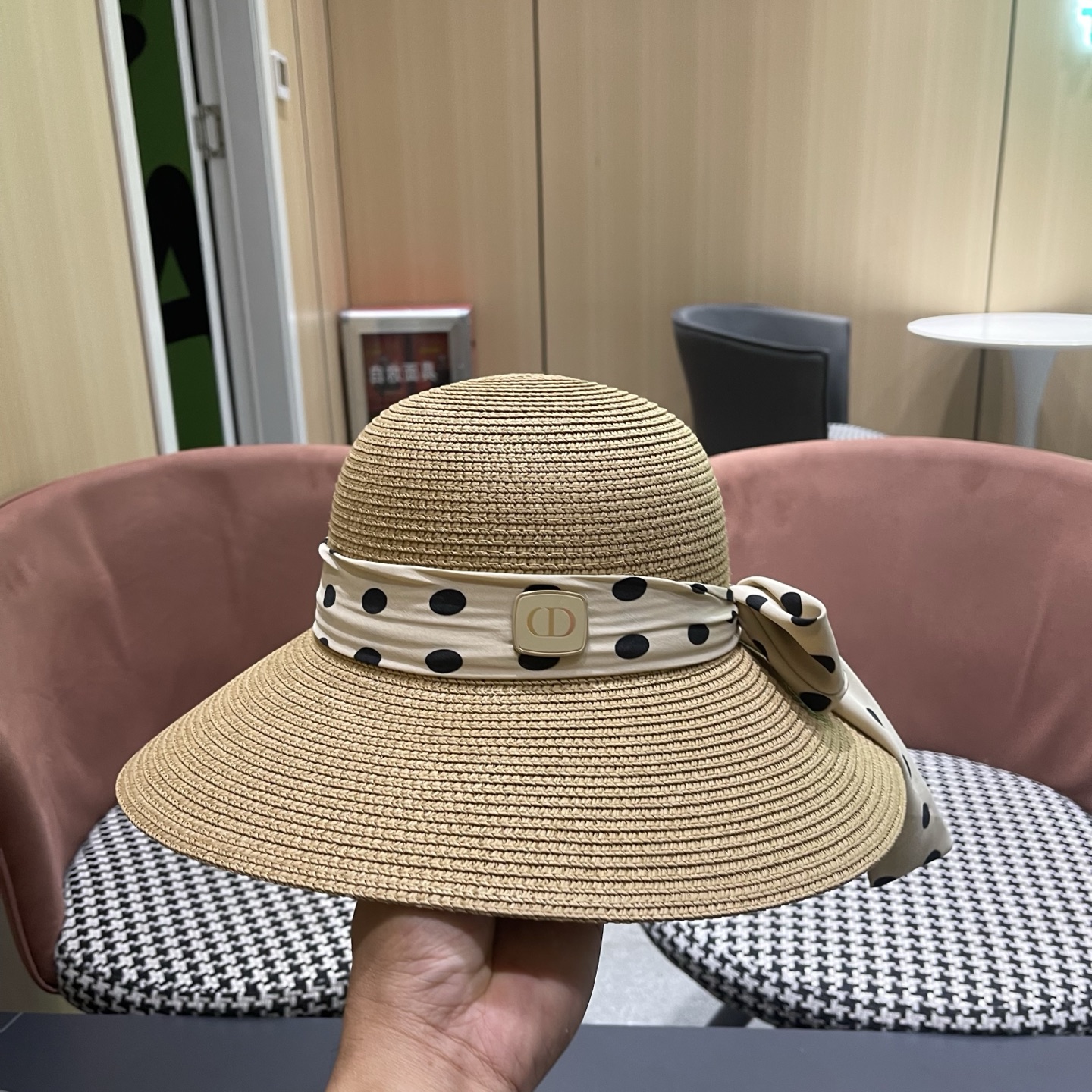 Dior迪奥 夏季帽子女波点飘带草帽旅游度假帽大沿防晒遮阳礼帽翘沿太阳海边