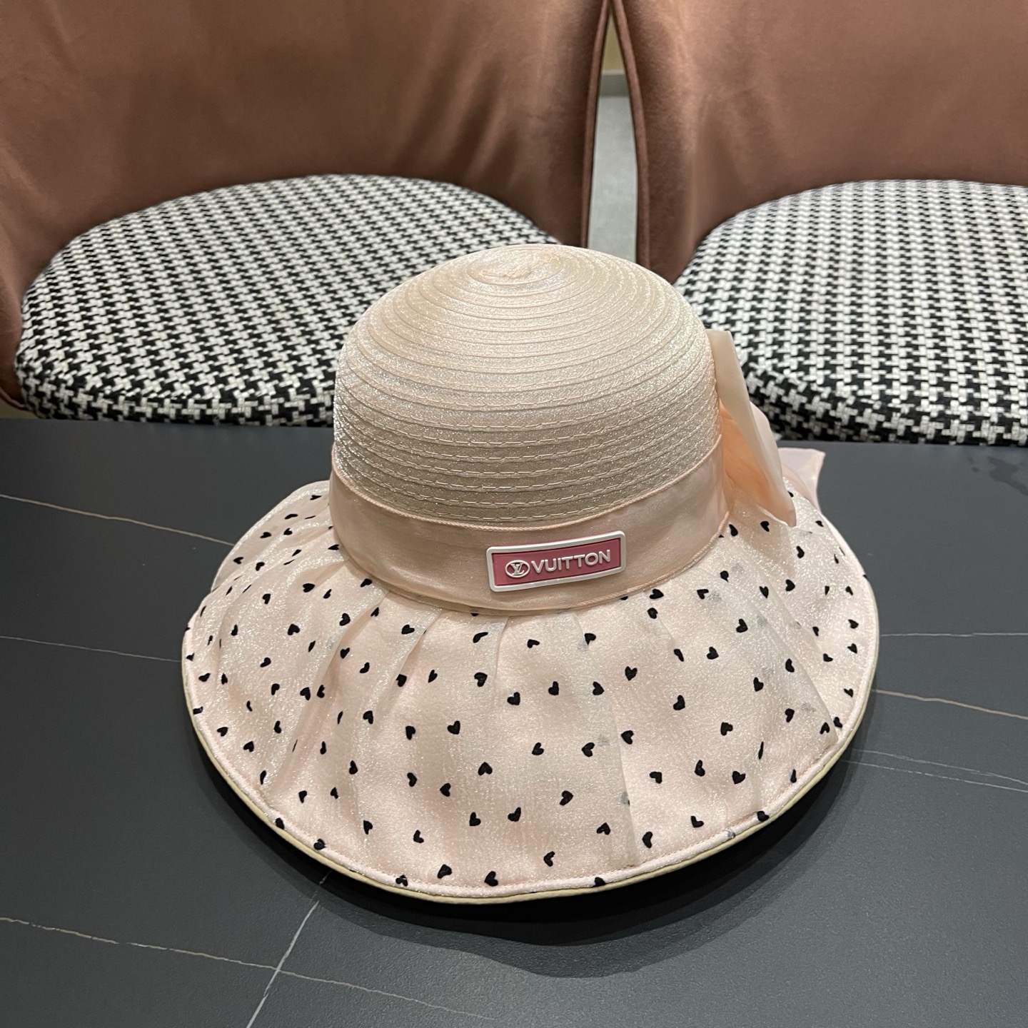 LV路易威登 夏季防晒帽女大帽檐欧根纱遮阳帽子法式波点妈妈帽显脸小渔夫帽子