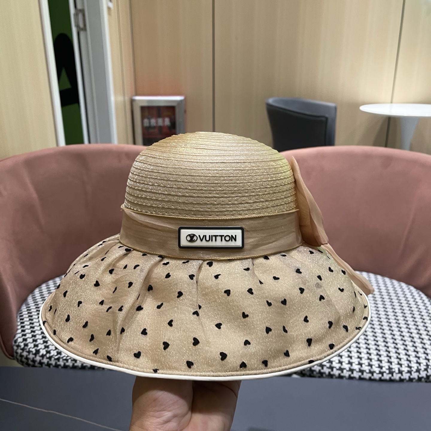 LV路易威登 夏季防晒帽女大帽檐欧根纱遮阳帽子法式波点妈妈帽显脸小渔夫帽子