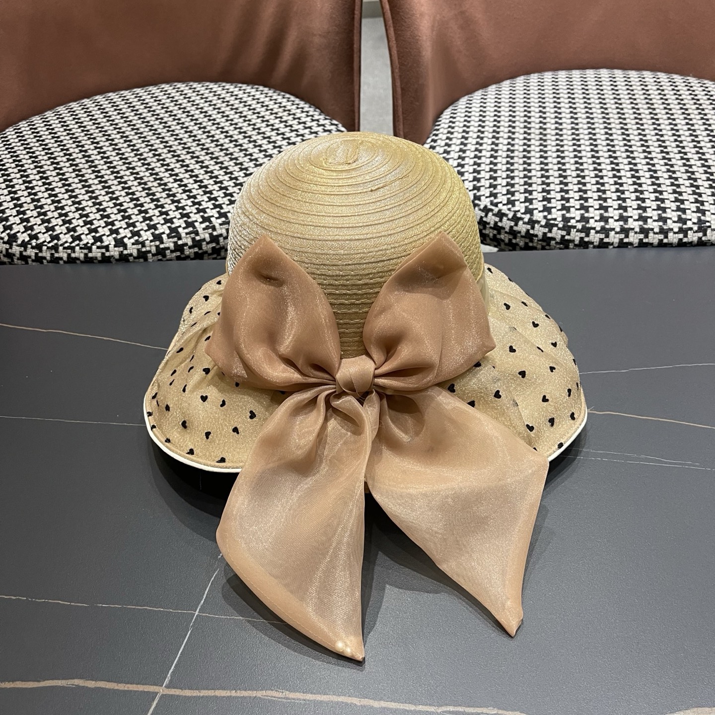 LV路易威登 夏季防晒帽女大帽檐欧根纱遮阳帽子法式波点妈妈帽显脸小渔夫帽子
