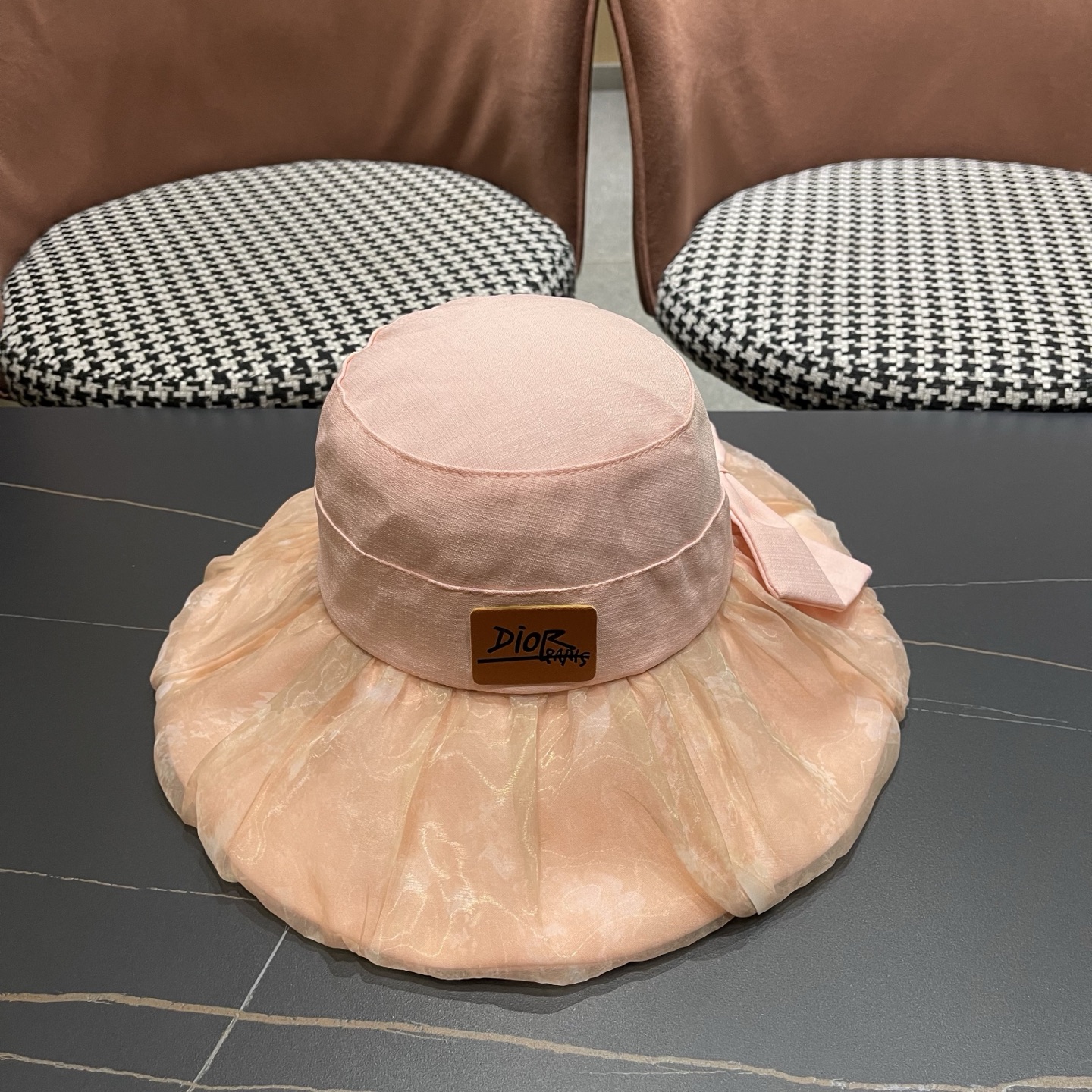 Dior迪奥 新款女士薄款洋气帽子夏季蝴蝶结渔夫帽薄 款出游遮阳帽防晒太阳帽